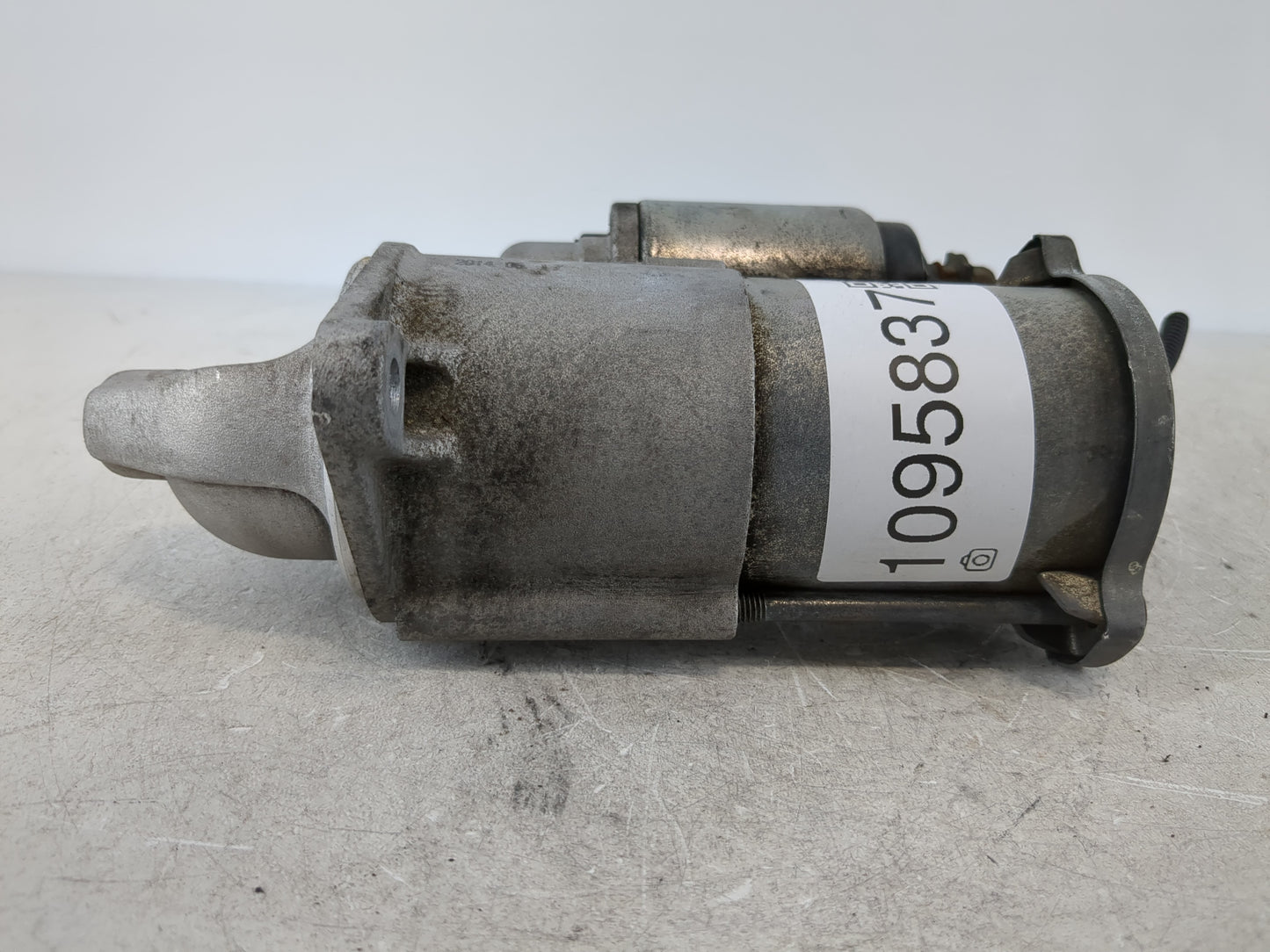 2011-2016 Chevrolet Cruze Car Starter Motor Solenoid OEM P/N:55576930 Fits Fits 2011 2012 2013 2014 2015 2016 2017 2018 OEM 