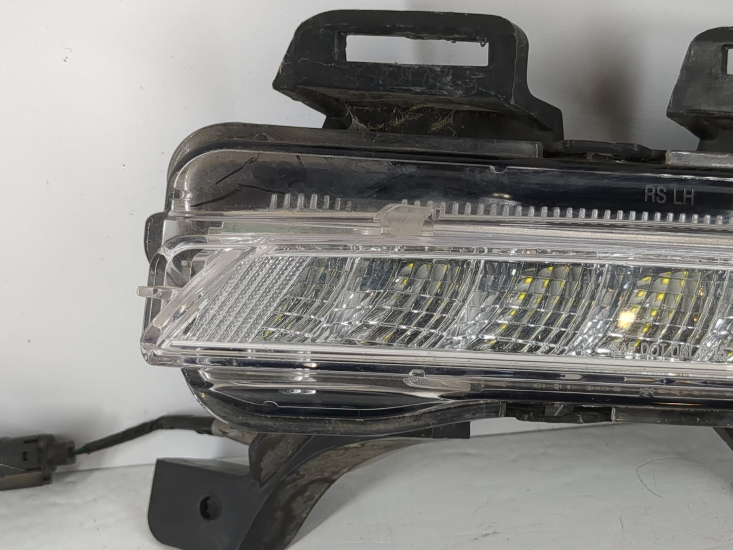 2015-2016 Chevrolet Cruze Driver Left Oem Front Light Lamp - Oemusedautoparts1.com