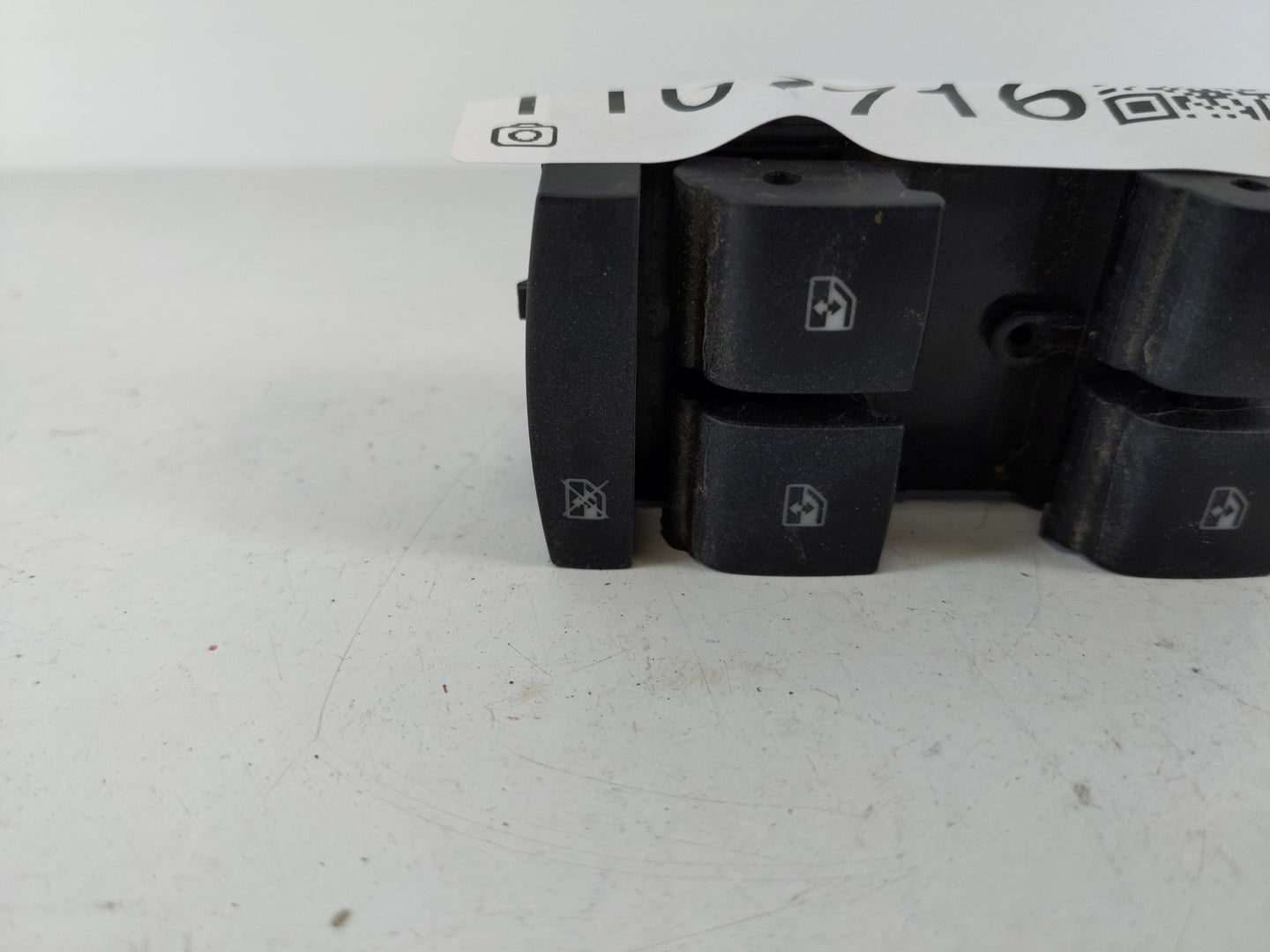 2015-2016 Chevrolet Cruze Master Power Window Switch Replacement Driver Side Left Fits Fits 2015 2016 2017 OEM Used Auto Par