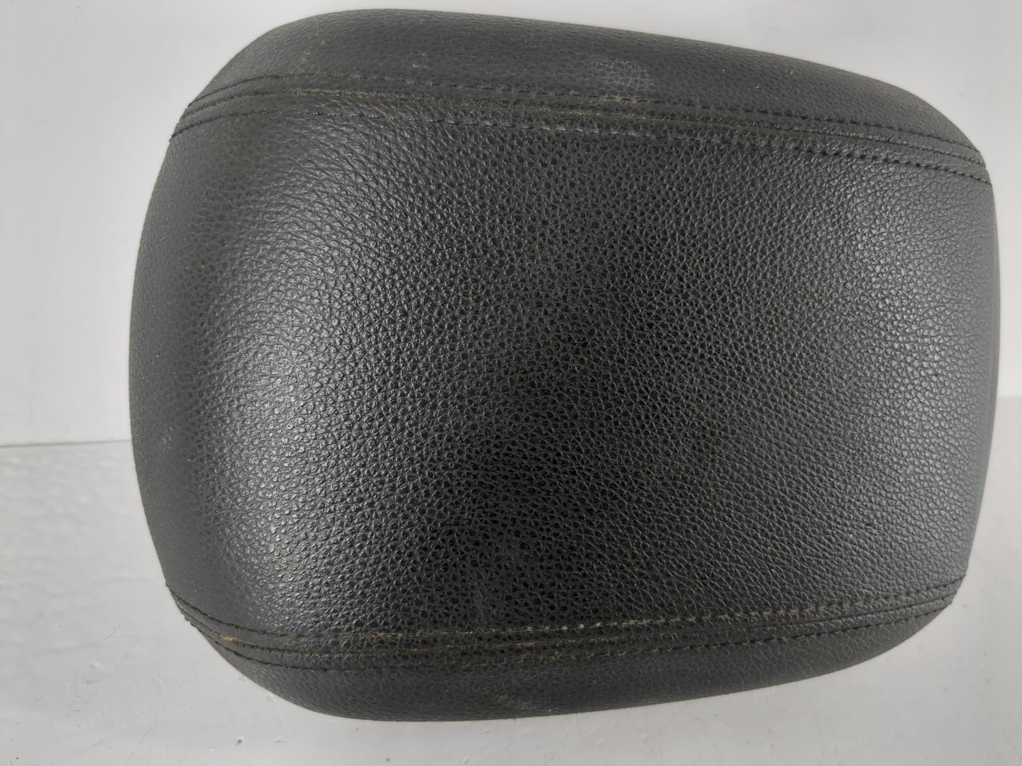 2013-2016 Chevrolet Cruze Center Console Armrest Cover Lid Fits Fits 2013 2014 2015 2016 OEM Used Auto Parts - Oemusedautopa