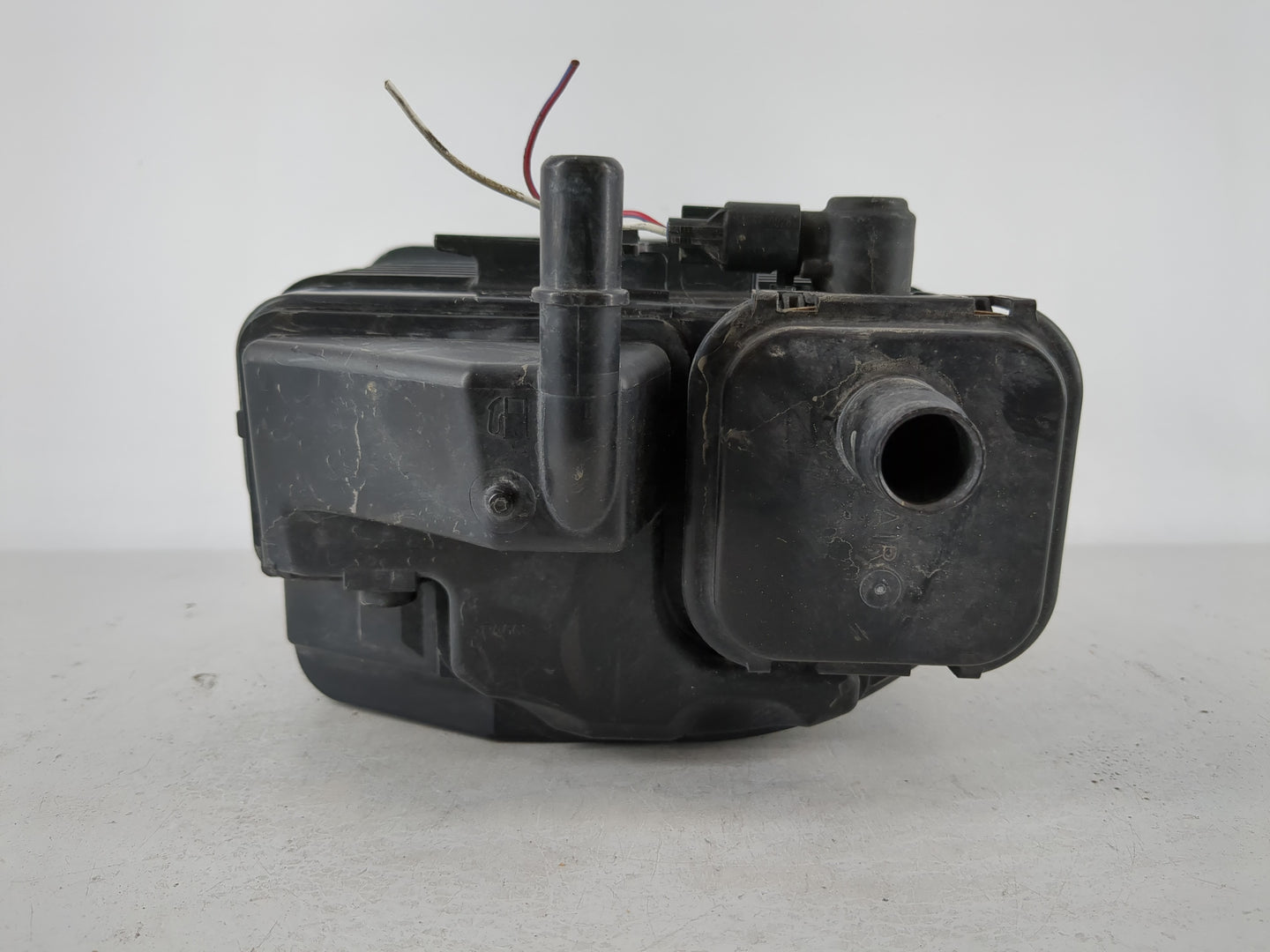 2015 Chevrolet Cruze Fuel Vapor Charcoal Canister - Oemusedautoparts1.com