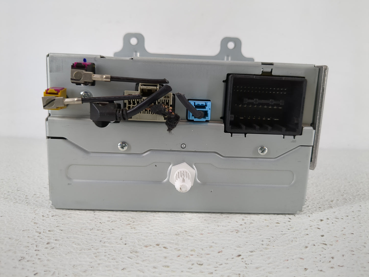2015-2016 Chevrolet Cruze Radio AM FM Cd Player Receiver Replacement P/N:23476256 Fits Fits 2014 2015 2016 2017 OEM Used Aut