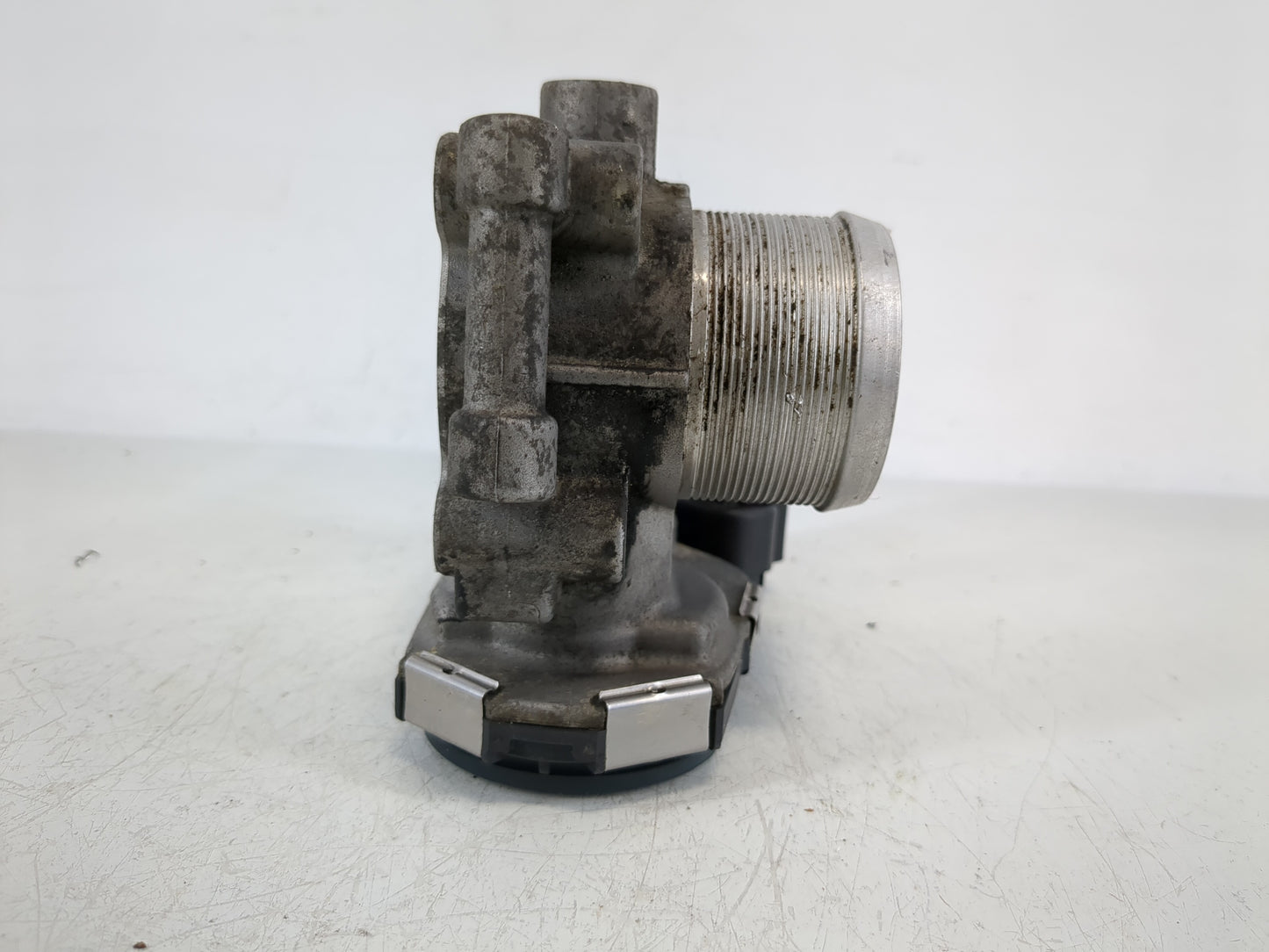 2011-2016 Chevrolet Cruze Throttle Body P/N:55581662 Fits Fits 2011 2012 2013 2014 2015 2016 2017 2018 2019 2020 2021 OEM Us