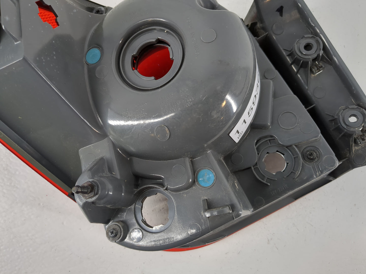 2011-2016 Chevrolet Cruze Tail Light Assembly Passenger Right OEM Fits Fits 2011 2012 2013 2014 2015 2016 OEM Used Auto Part