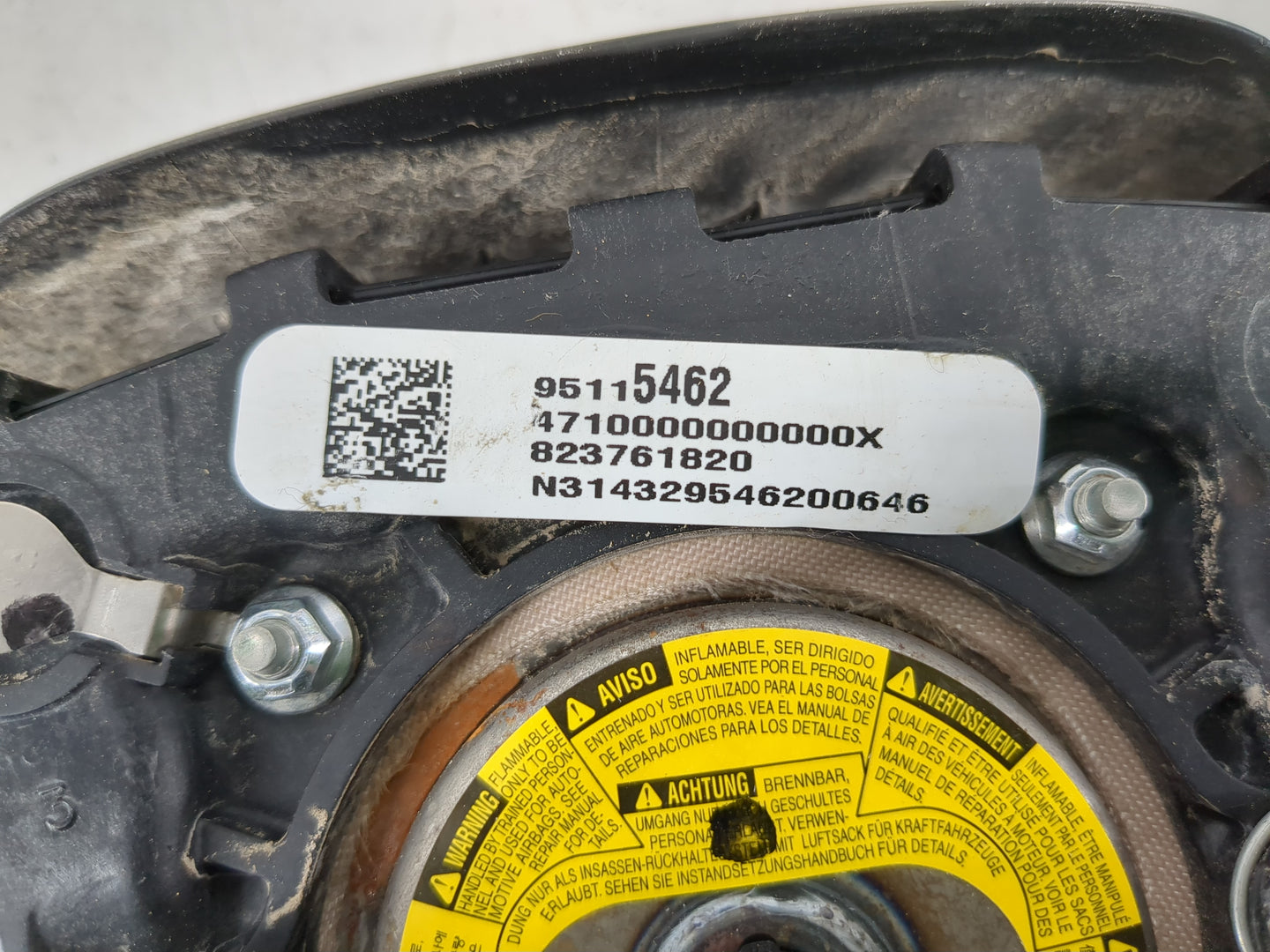 2013-2016 Chevrolet Cruze Air Bag Driver Left Steering Wheel Mounted P/N:95116562 Fits Fits 2013 2014 2015 2016 OEM Used Aut