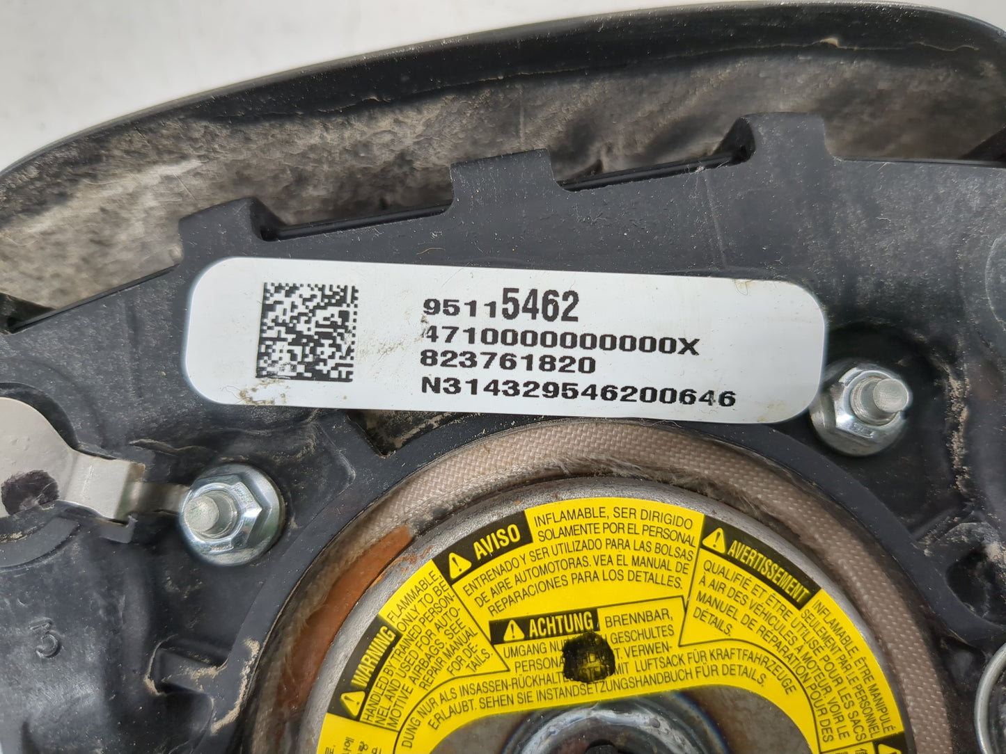 2013-2016 Chevrolet Cruze Air Bag Driver Left Steering Wheel Mounted P/N:95116562 Fits Fits 2013 2014 2015 2016 OEM Used Aut