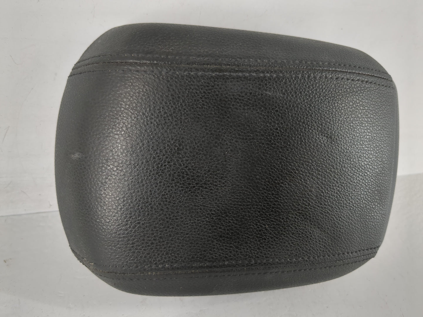 2013-2016 Chevrolet Cruze Center Console Armrest Cover Lid Fits Fits 2013 2014 2015 2016 OEM Used Auto Parts - Oemusedautopa