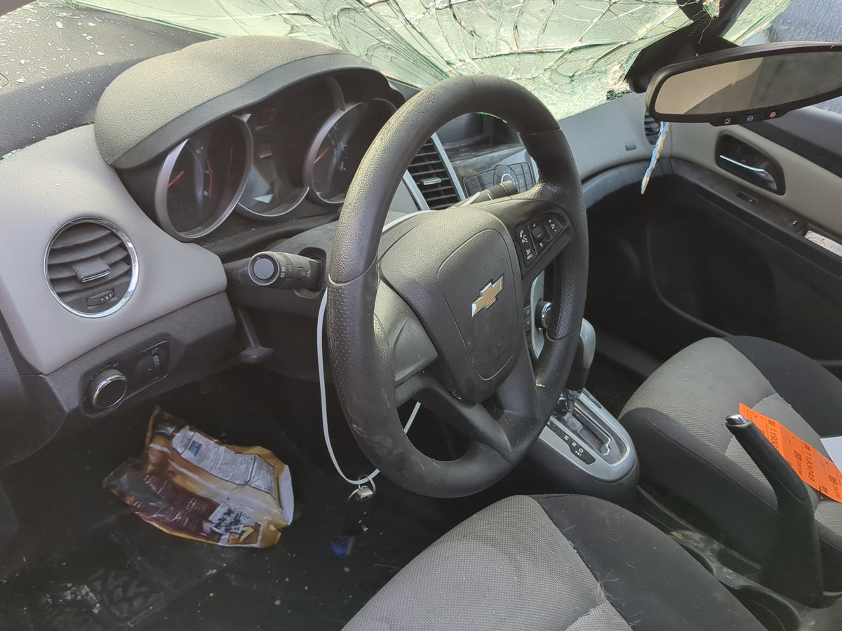 2013-2016 Chevrolet Cruze Air Bag Driver Left Steering Wheel Mounted 1193979 - Oemusedautoparts1.com