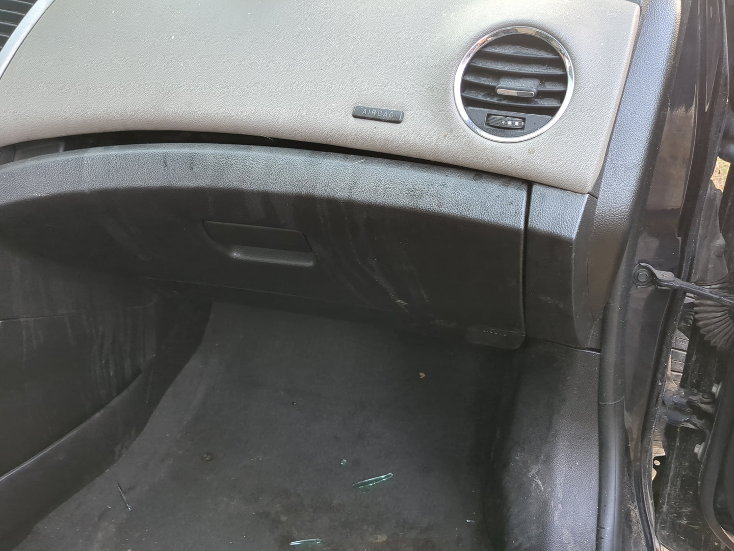 2015 Chevrolet Cruze Passenger Glove Box Door Storage Compartment - Oemusedautoparts1.com