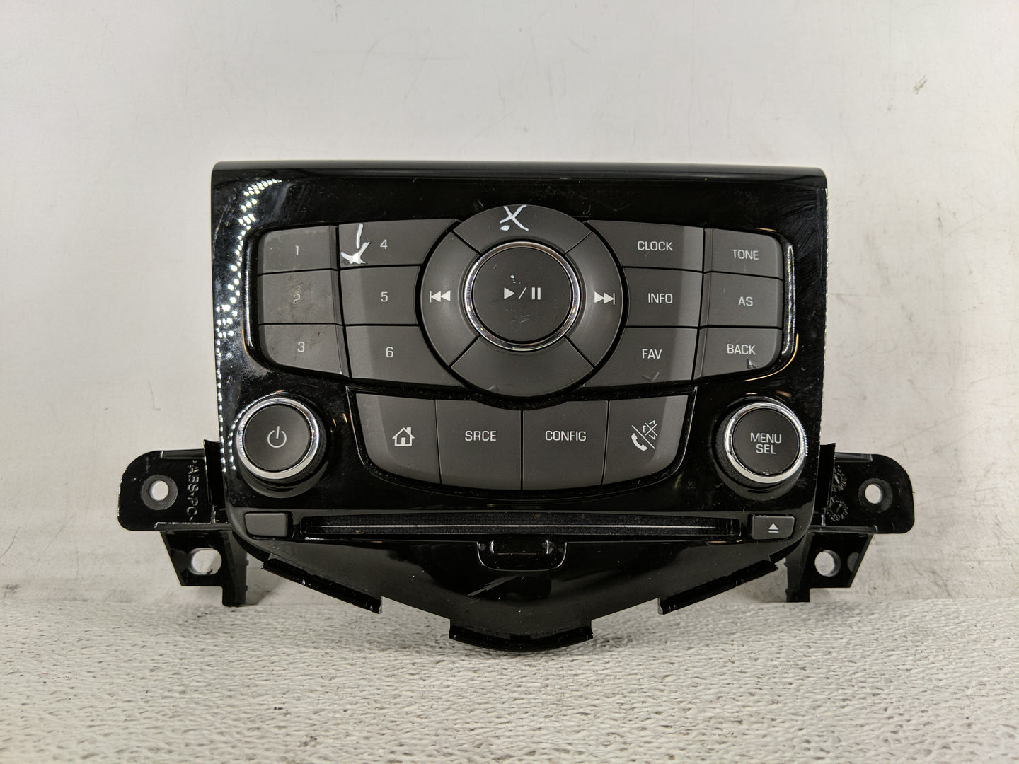 2013-2016 Chevrolet Cruze Radio AM FM Cd Player Receiver Replacement P/N:95166368 Fits Fits 2013 2014 2015 2016 OEM Used Aut
