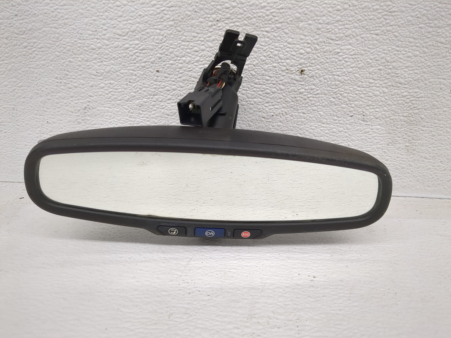 2011-2016 Chevrolet Cruze Interior Rear View Mirror Replacement OEM P/N:E1104639 E1102639 Fits OEM Used Auto Parts - Oemused