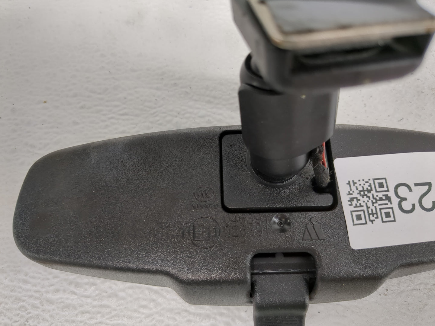 2011-2016 Chevrolet Cruze Interior Rear View Mirror Replacement OEM P/N:E1104639 E1102639 Fits OEM Used Auto Parts - Oemused
