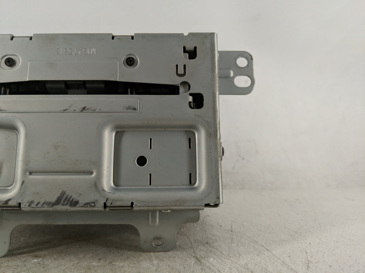 2015-2016 Chevrolet Cruze Radio AM FM Cd Player Receiver Replacement P/N:23495273 Fits Fits 2014 2015 2016 2017 OEM Used Aut