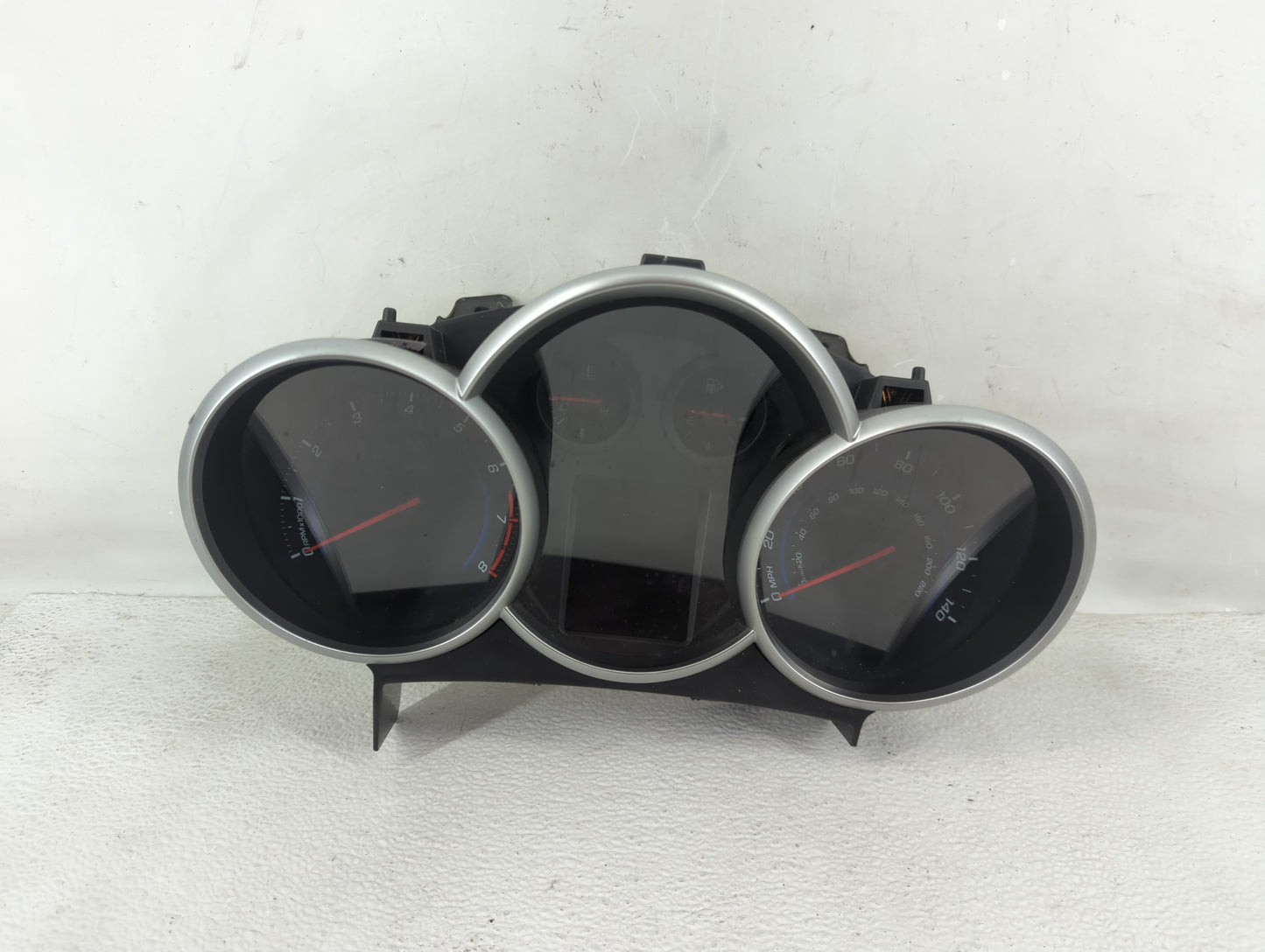 2015-2016 Chevrolet Cruze Instrument Cluster Speedometer Gauges P/N:42362675 Fits Fits 2015 2016 OEM Used Auto Parts - Oemus
