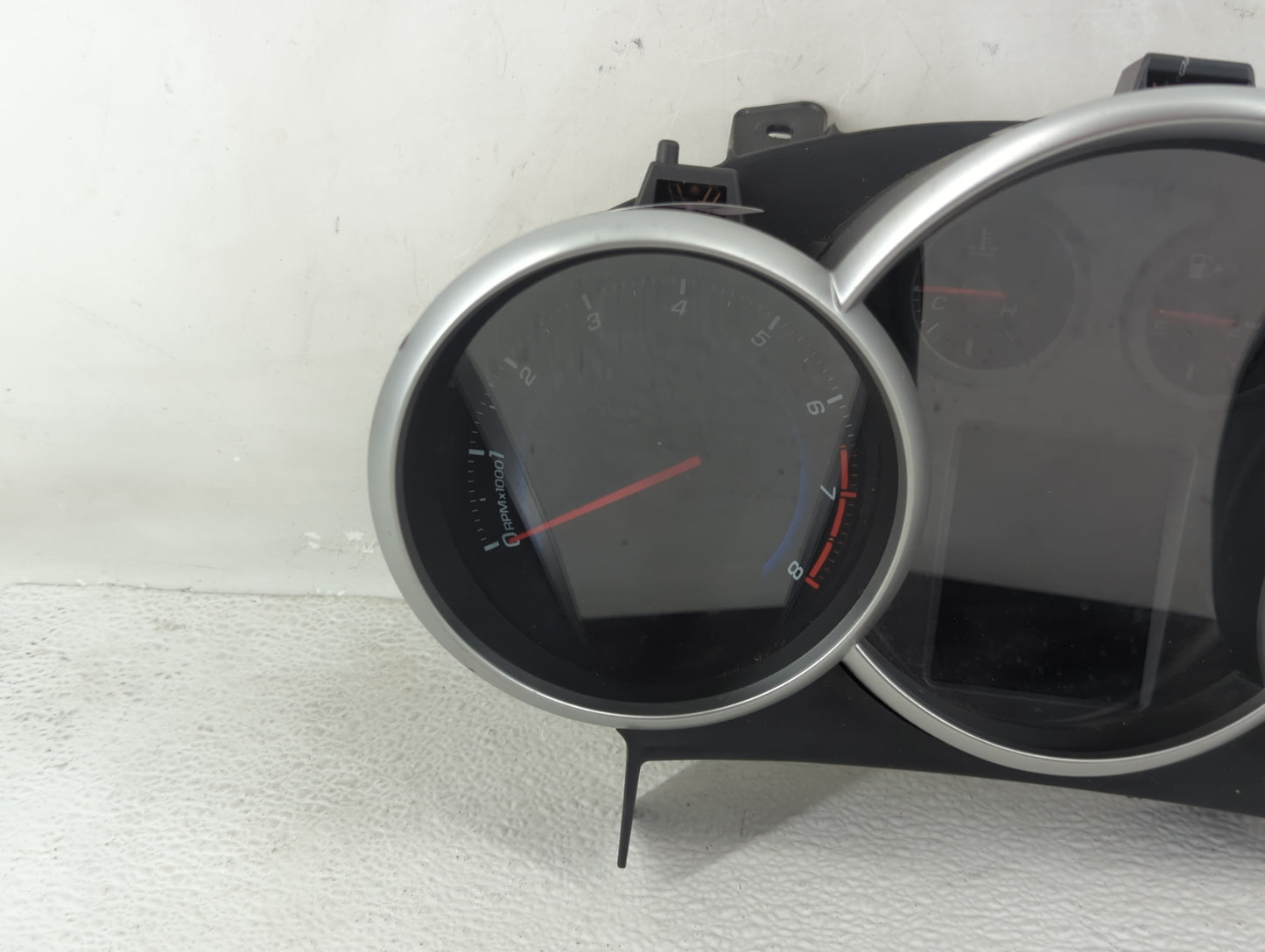 2015-2016 Chevrolet Cruze Instrument Cluster Speedometer Gauges P/N:42362675 Fits Fits 2015 2016 OEM Used Auto Parts - Oemus