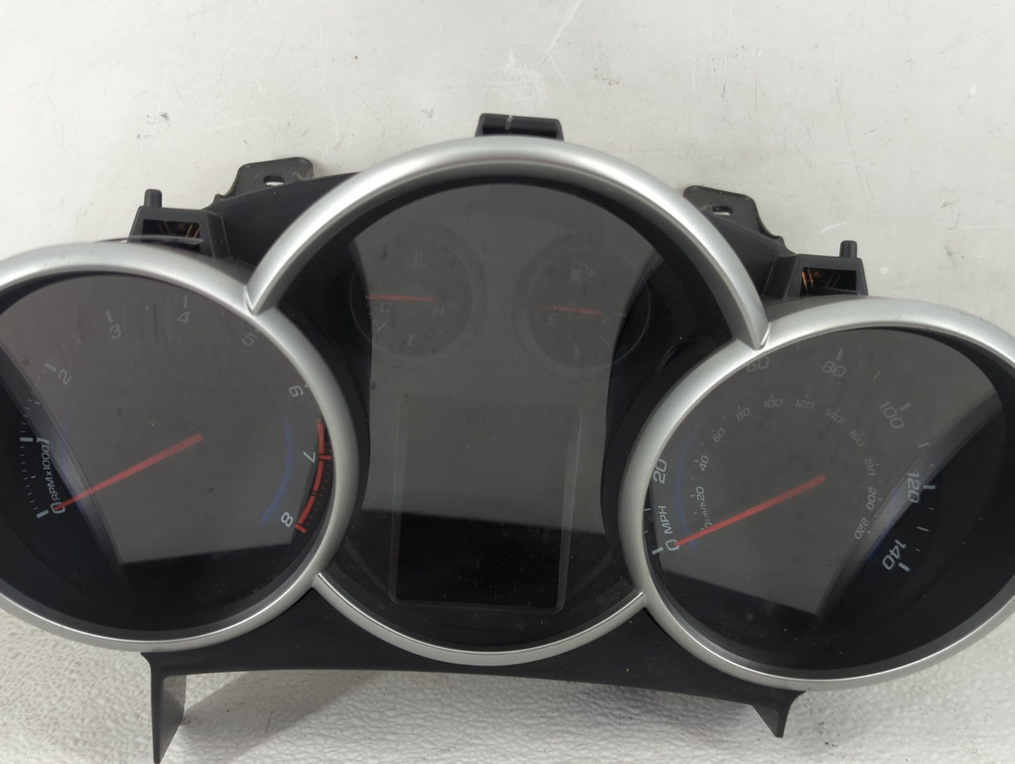 2015-2016 Chevrolet Cruze Instrument Cluster Speedometer Gauges P/N:42362675 Fits Fits 2015 2016 OEM Used Auto Parts - Oemus