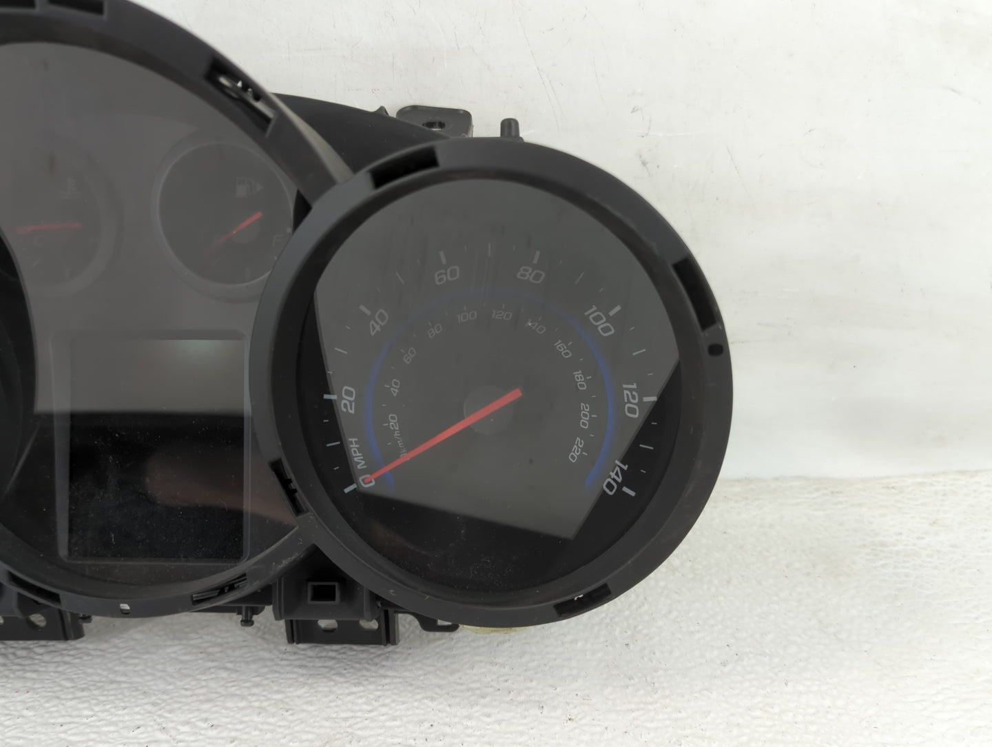 2015 Chevrolet Cruze Instrument Cluster Speedometer Gauges P/N:94560794 Miles: Fits OEM Used Auto Parts - Oemusedautoparts1.