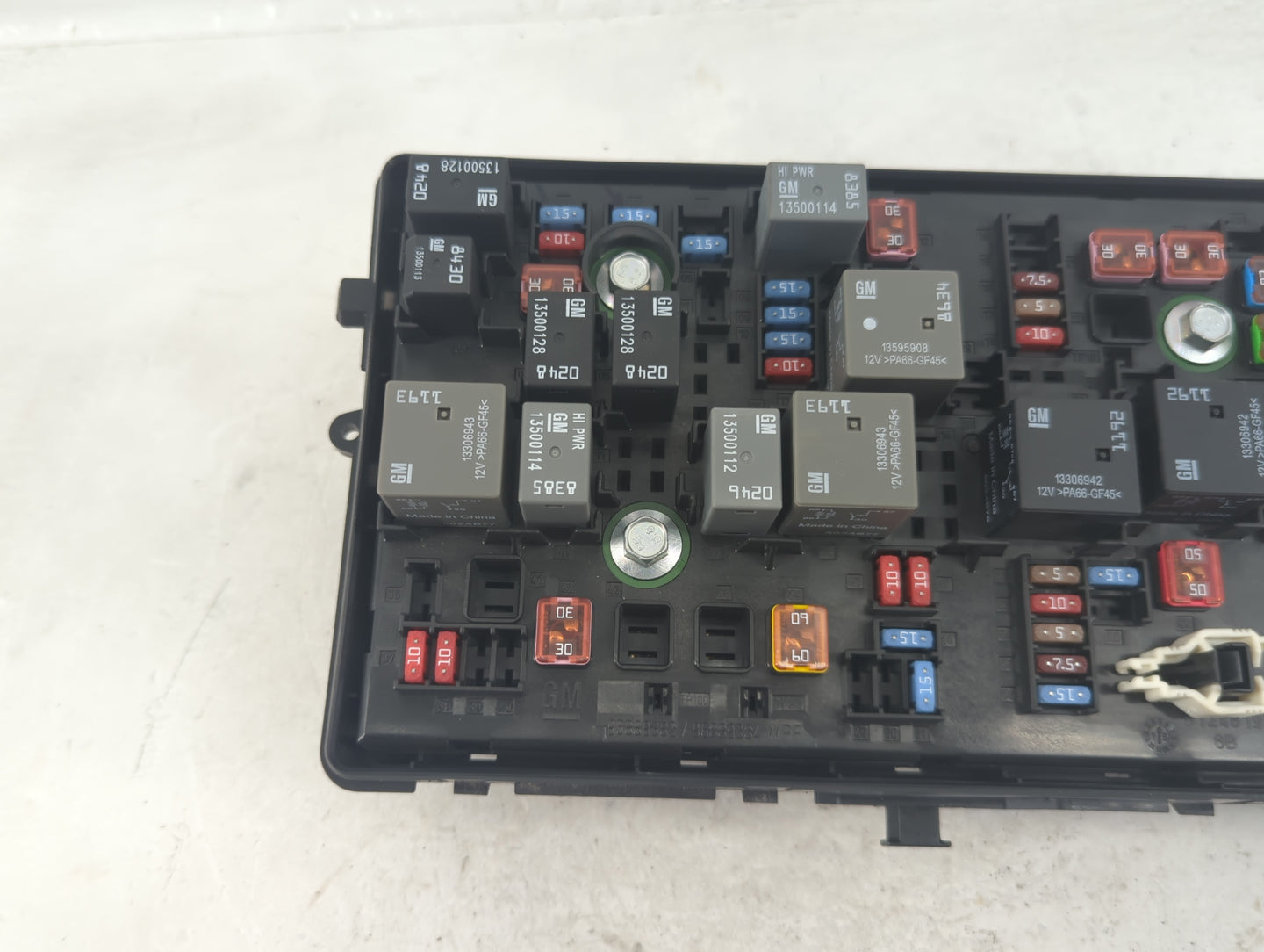 2015-2016 Chevrolet Cruze Fusebox Fuse Box Panel Relay Module P/N:812461952 Fits Fits 2015 2016 OEM Used Auto Parts - Oemuse