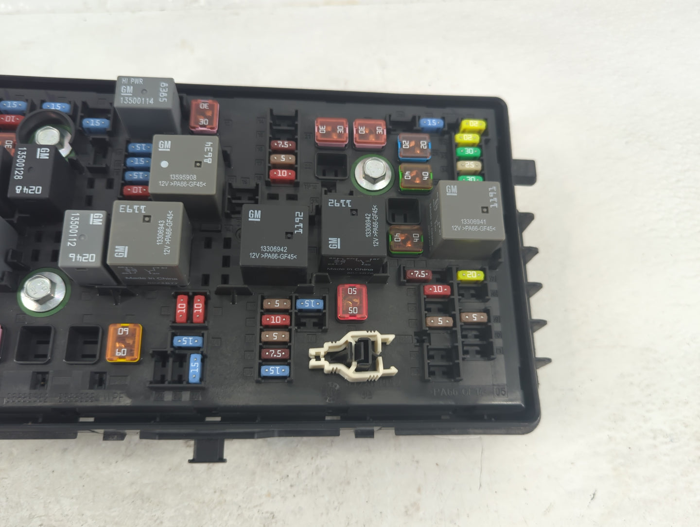 2015-2016 Chevrolet Cruze Fusebox Fuse Box Panel Relay Module P/N:812461952 Fits Fits 2015 2016 OEM Used Auto Parts - Oemuse