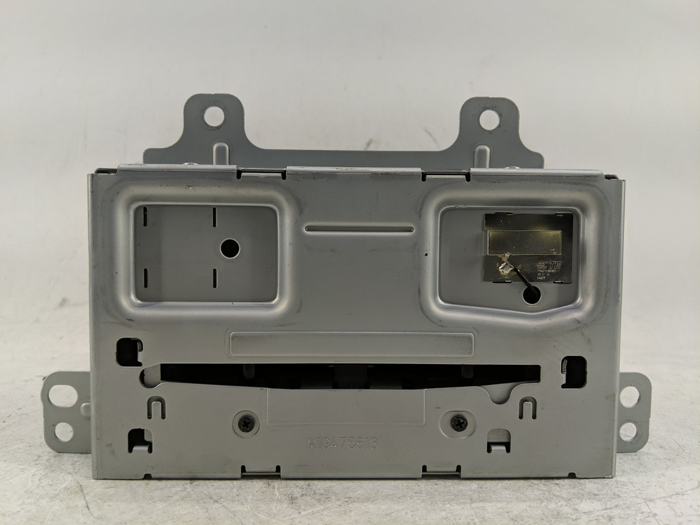 2015-2016 Chevrolet Cruze Radio Speaker Amplifier 23495273 - Oemusedautoparts1.com