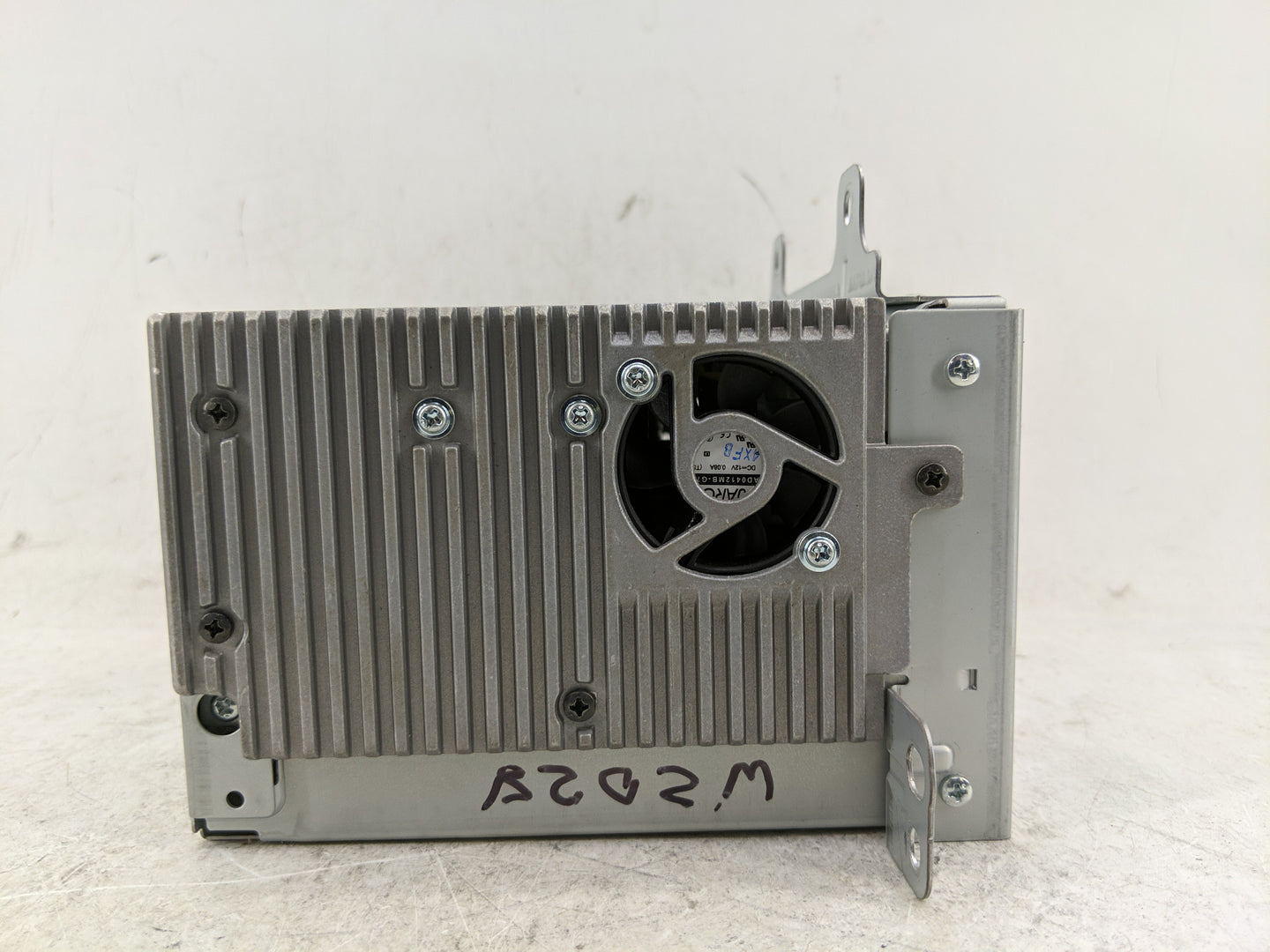 2015-2016 Chevrolet Cruze Radio Speaker Amplifier 23495273 - Oemusedautoparts1.com