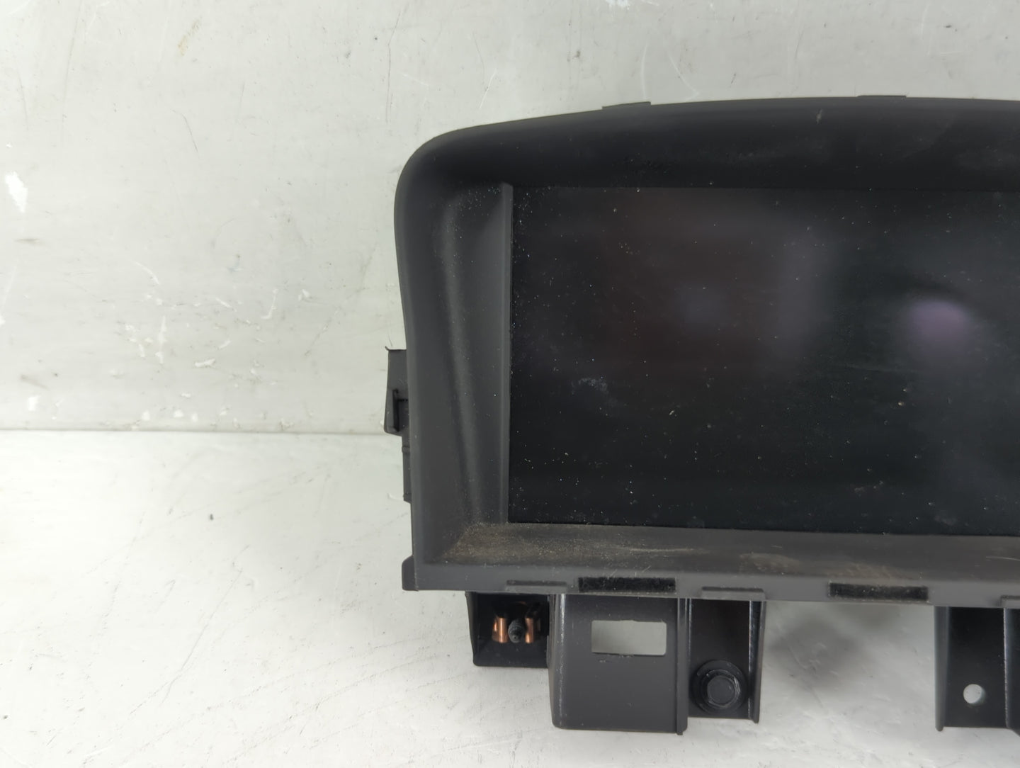 2012-2016 Chevrolet Cruze Information Display Screen - Oemusedautoparts1.com