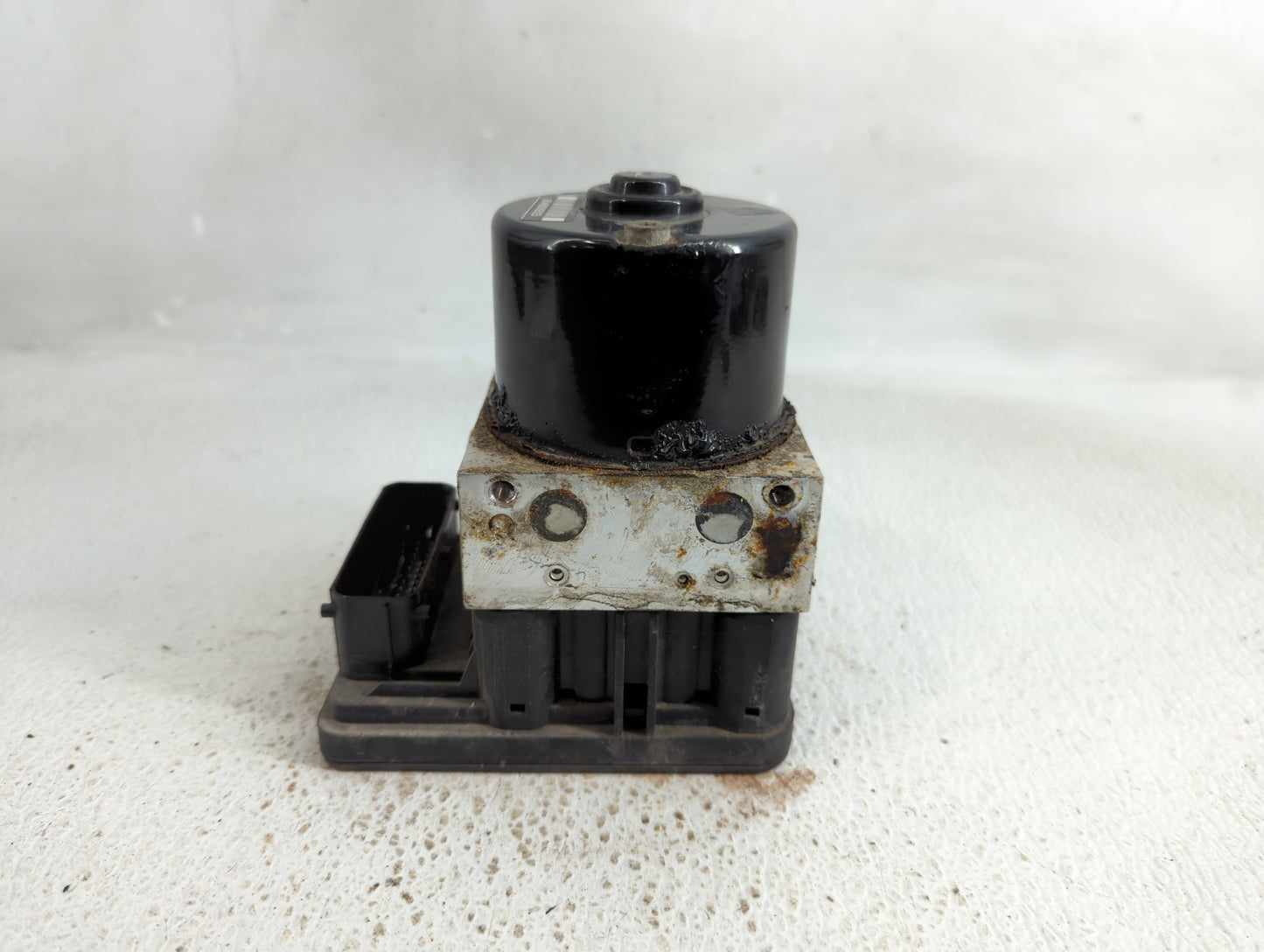 2012-2015 Chevrolet Cruze ABS Pump Control Module Replacement P/N:13434670 Fits Fits 2012 2013 2014 2015 OEM Used Auto Parts