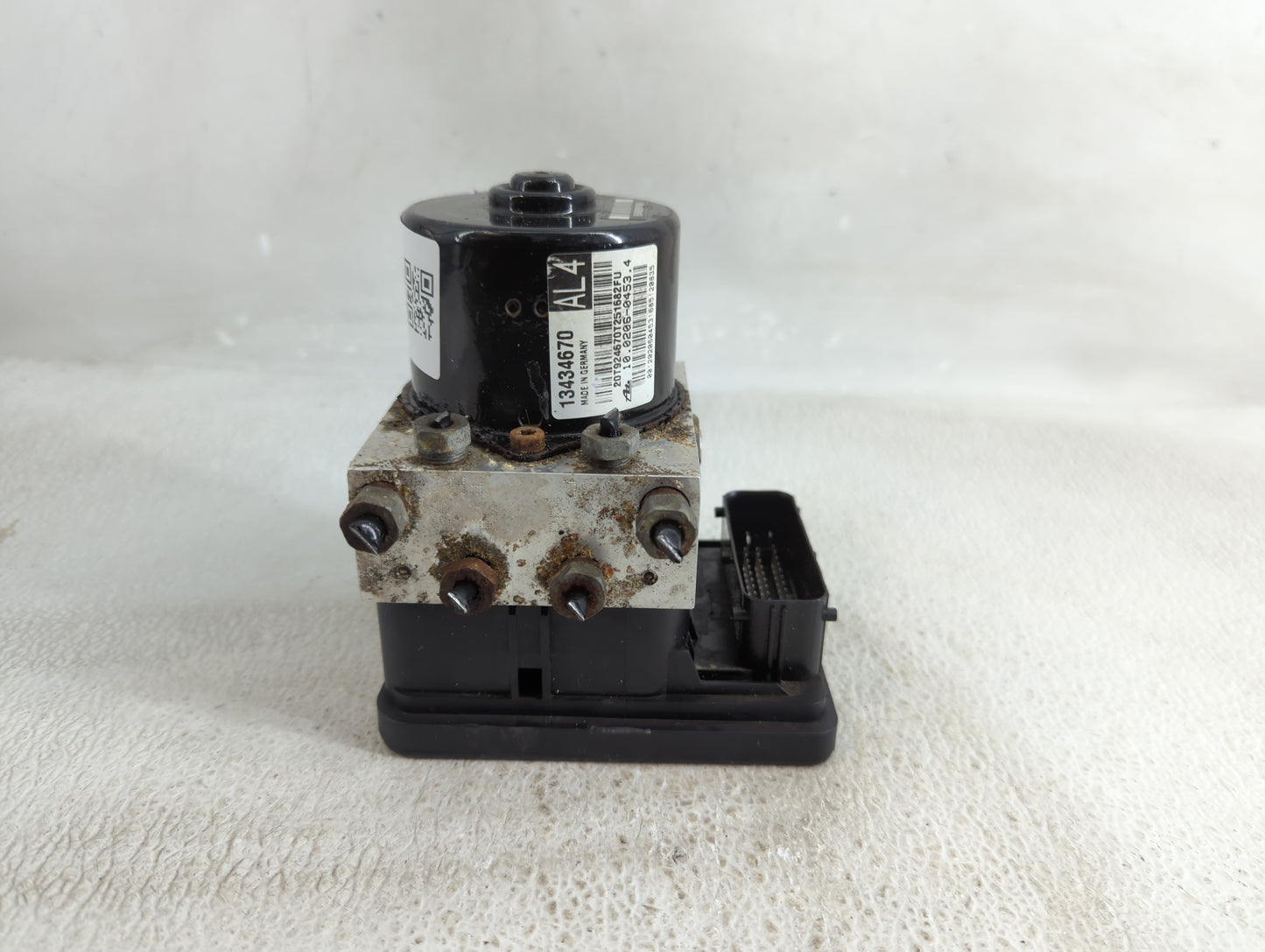 2012-2015 Chevrolet Cruze ABS Pump Control Module Replacement P/N:13434670 Fits Fits 2012 2013 2014 2015 OEM Used Auto Parts