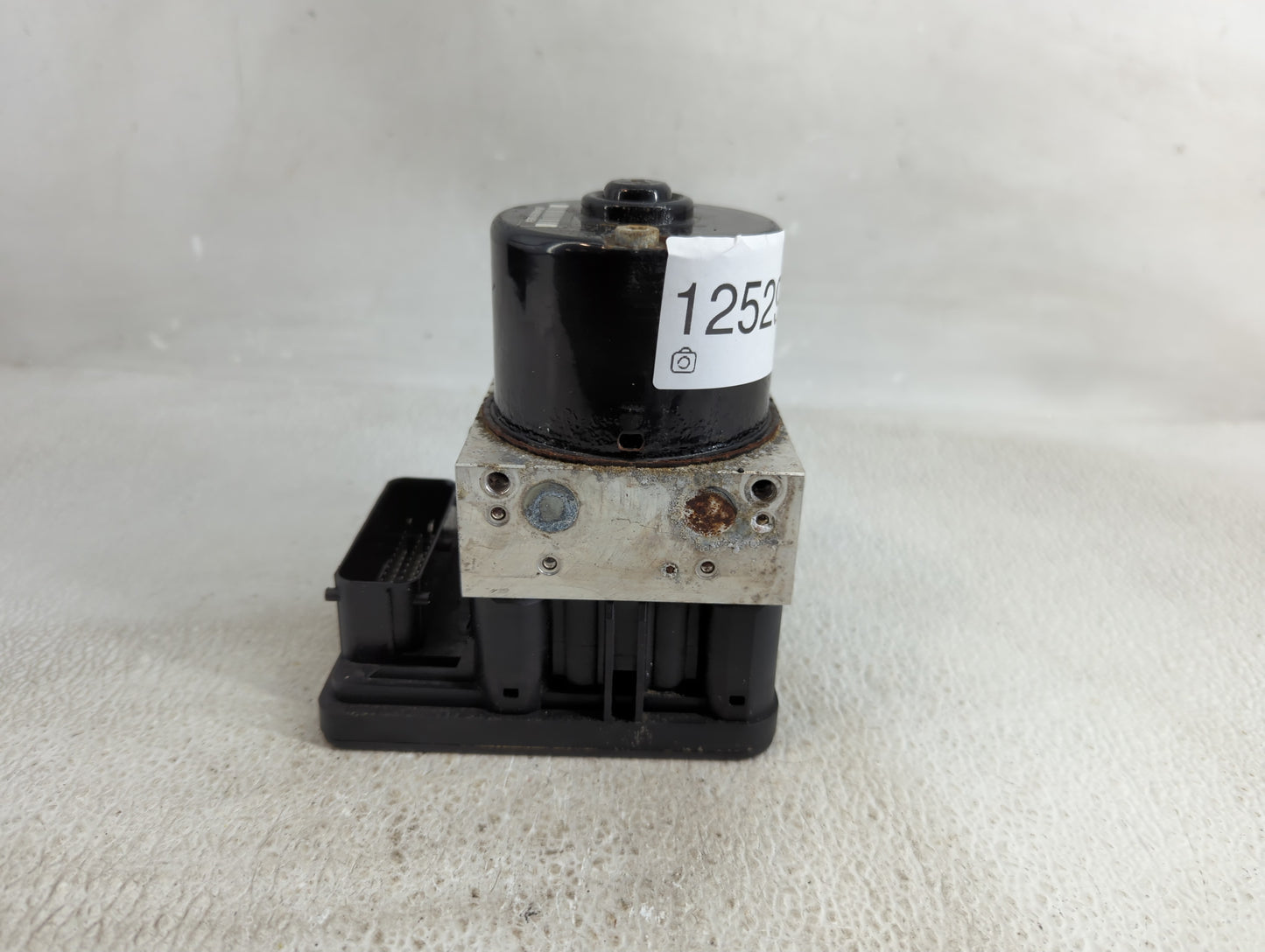 2012-2015 Chevrolet Cruze ABS Pump Control Module Replacement P/N:13434670 Fits Fits 2012 2013 2014 2015 OEM Used Auto Parts