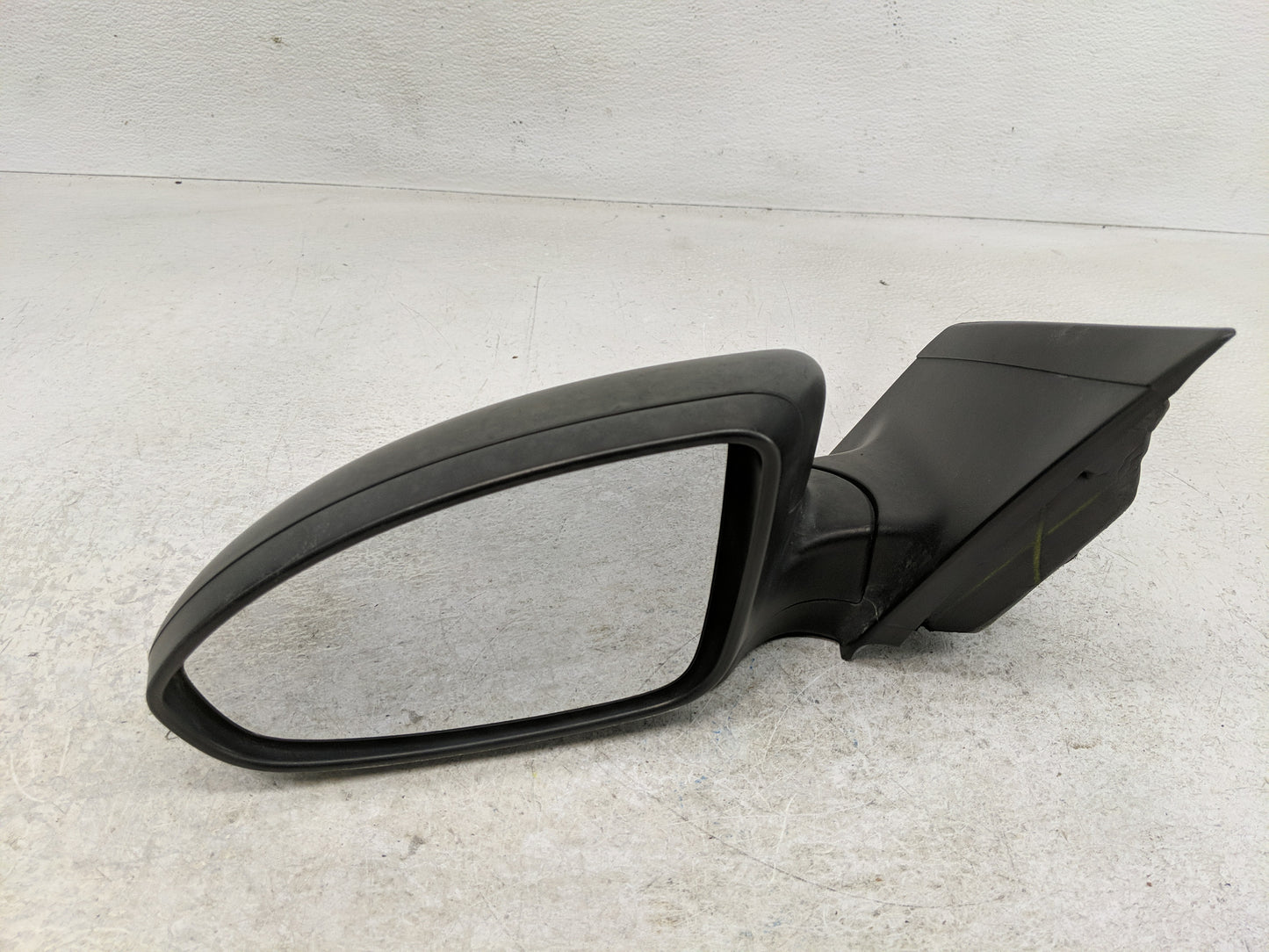 2011-2016 Chevrolet Cruze Side Mirror Replacement Driver Left View Door Mirror P/N:95186709 Fits OEM Used Auto Parts - Oemus