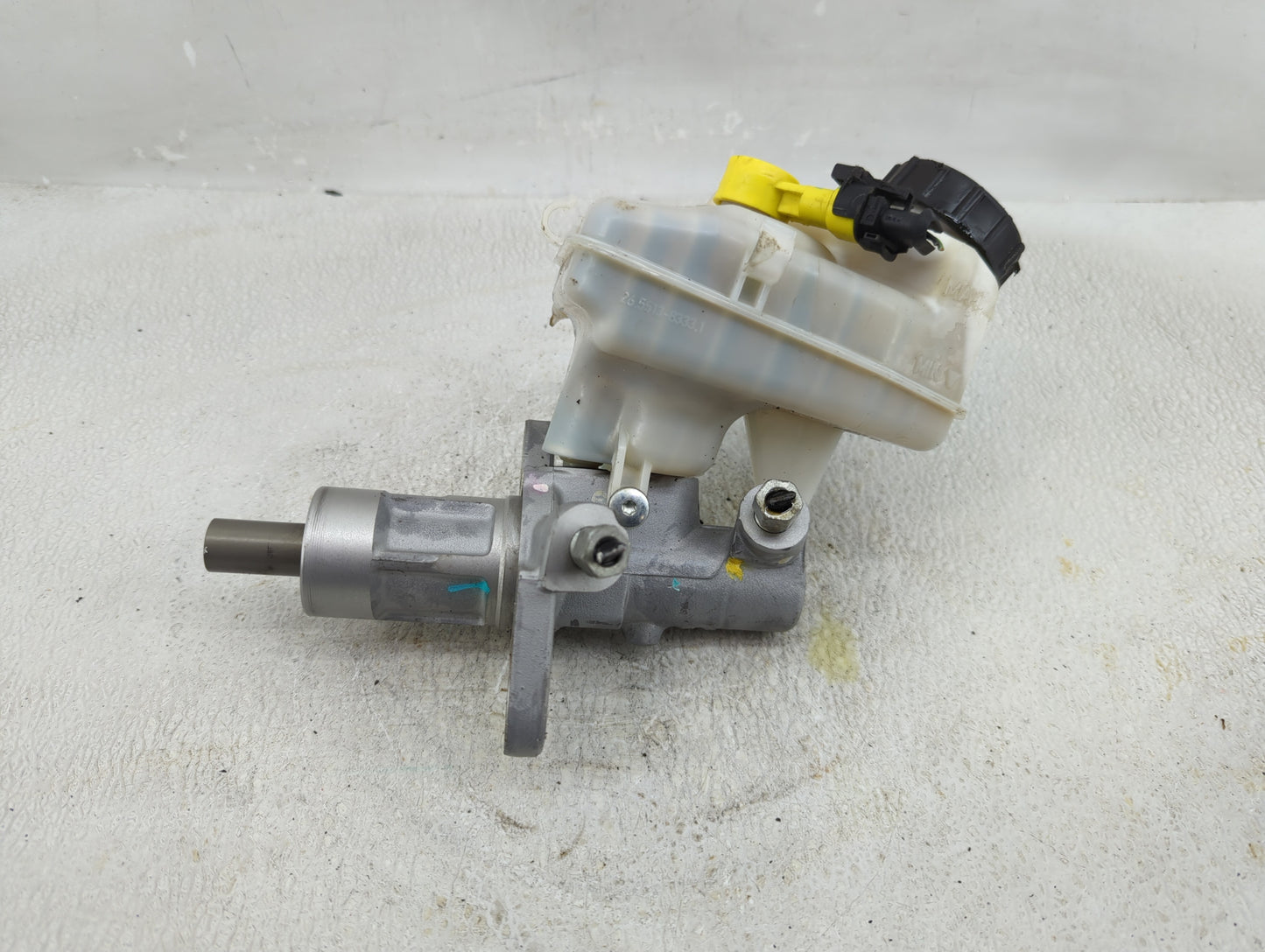 2011-2016 Chevrolet Cruze Brake Master Cylinder - Oemusedautoparts1.com