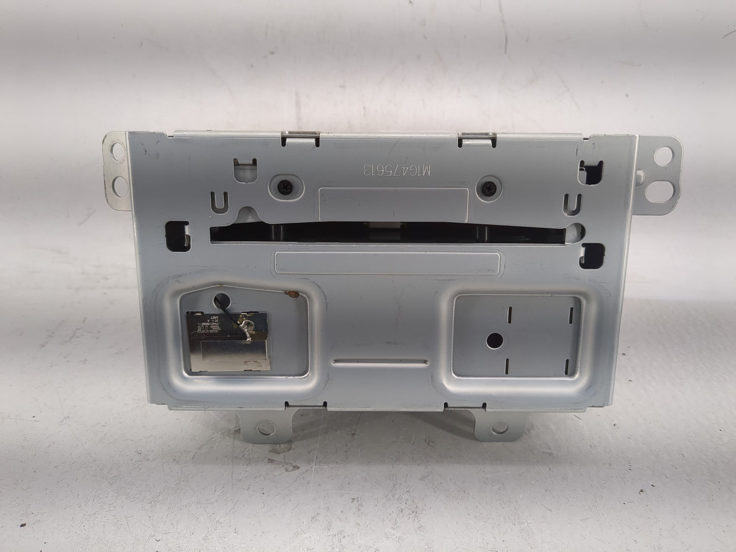2015-2016 Chevrolet Cruze Radio AM FM Cd Player Receiver Replacement P/N:23495273 Fits Fits 2014 2015 2016 2017 OEM Used Aut