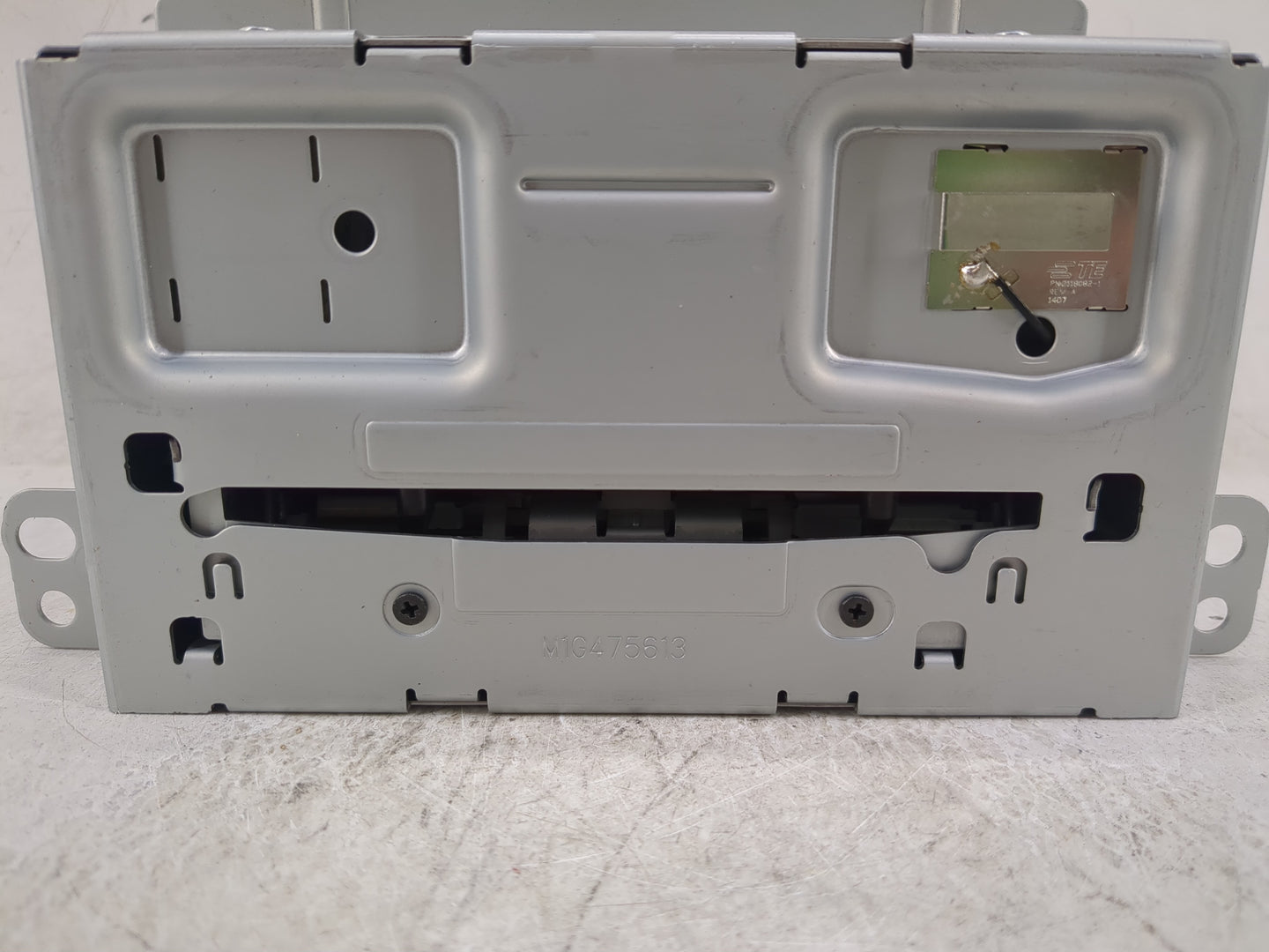 2015-2016 Chevrolet Cruze Radio AM FM Cd Player Receiver Replacement P/N:23495273 Fits Fits 2014 2015 2016 2017 OEM Used Aut