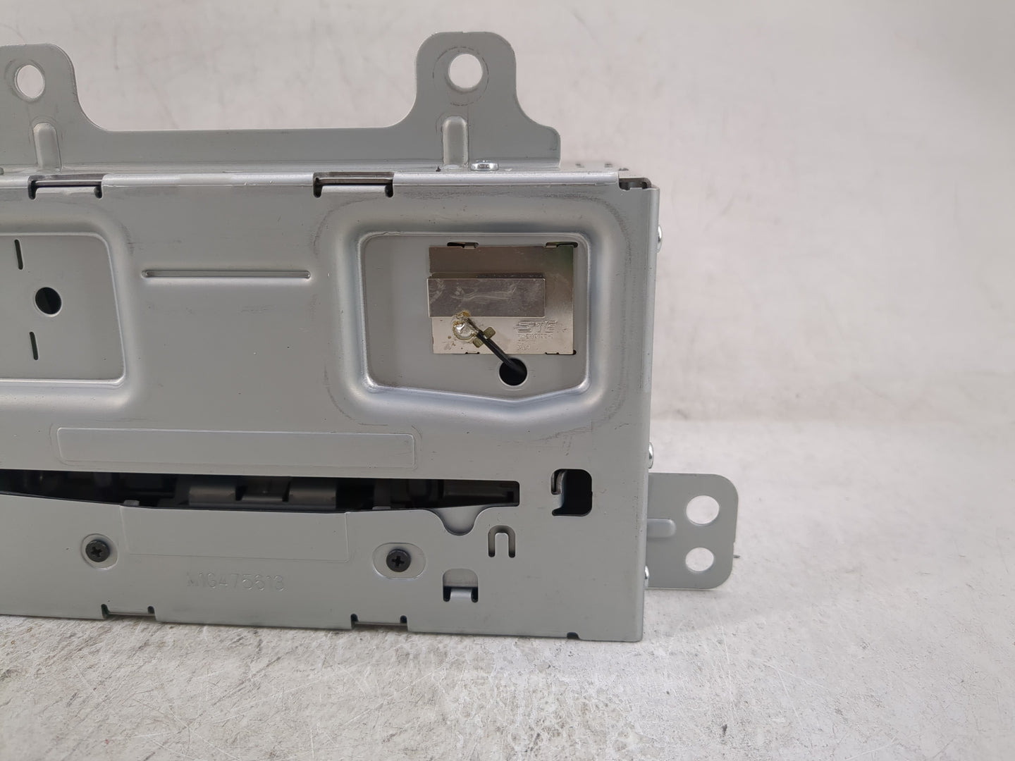 2015-2016 Chevrolet Cruze Radio AM FM Cd Player Receiver Replacement P/N:23495273 Fits Fits 2014 2015 2016 2017 OEM Used Aut