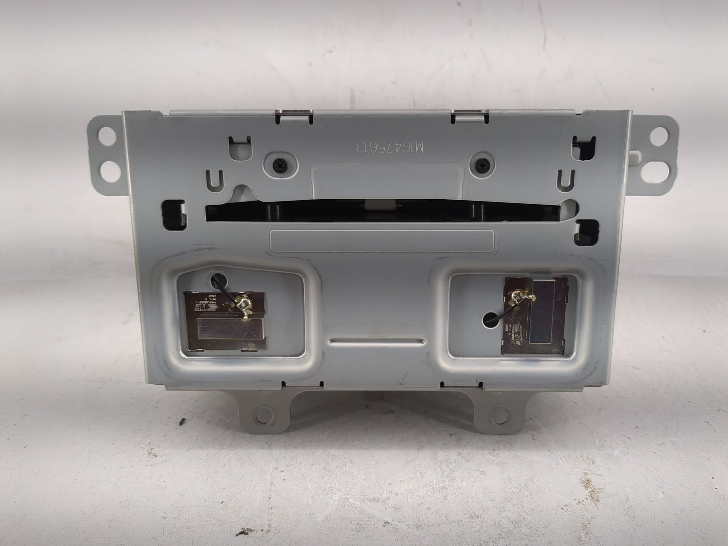 2015-2016 Chevrolet Cruze Radio AM FM Cd Player Receiver Replacement P/N:23476256 Fits Fits 2014 2015 2016 2017 OEM Used Aut