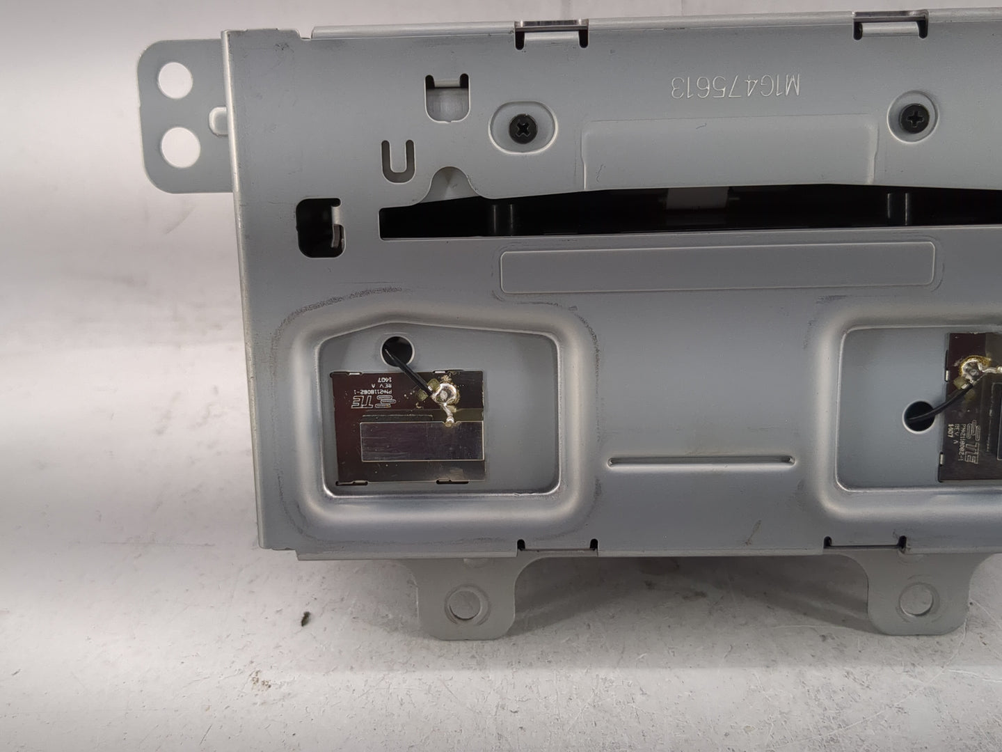 2015-2016 Chevrolet Cruze Radio AM FM Cd Player Receiver Replacement P/N:23476256 Fits Fits 2014 2015 2016 2017 OEM Used Aut
