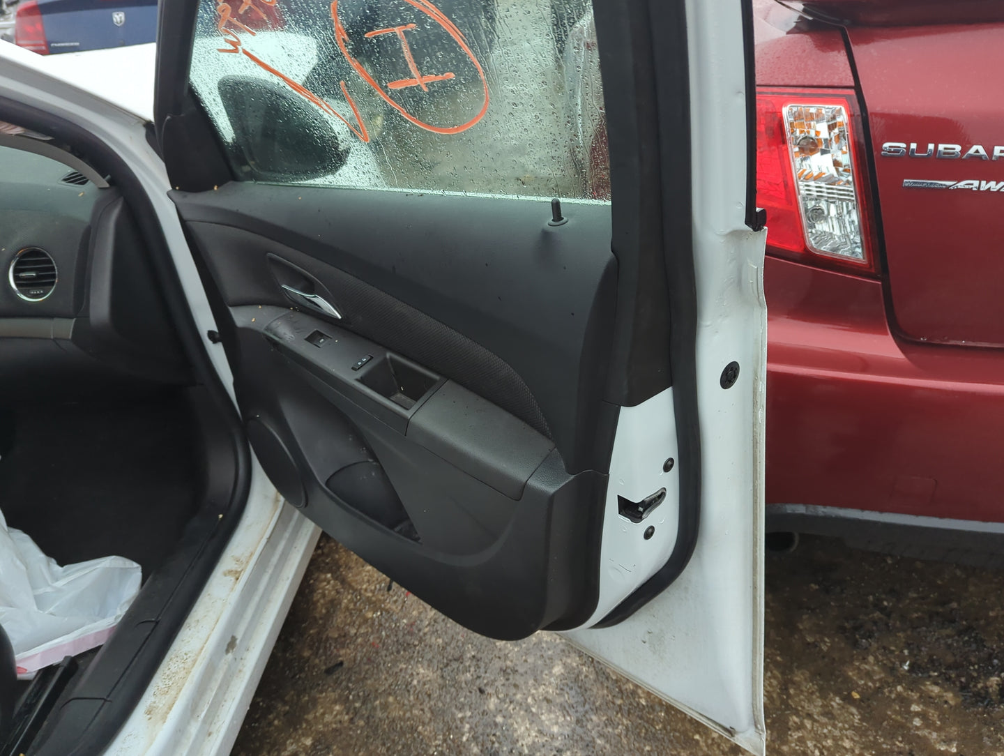 2015 Chevrolet Cruze Front Right Passenger Interior Door Panel Trim 1279993 - Oemusedautoparts1.com