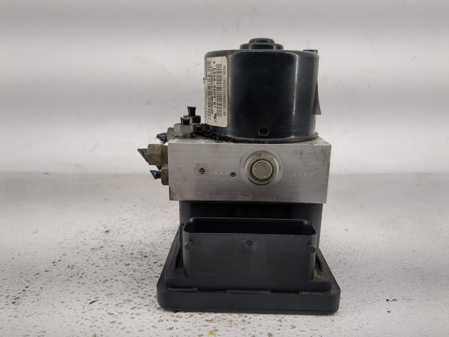 2012-2015 Chevrolet Cruze ABS Pump Control Module Replacement P/N:13434670 Fits Fits 2012 2013 2014 2015 OEM Used Auto Parts