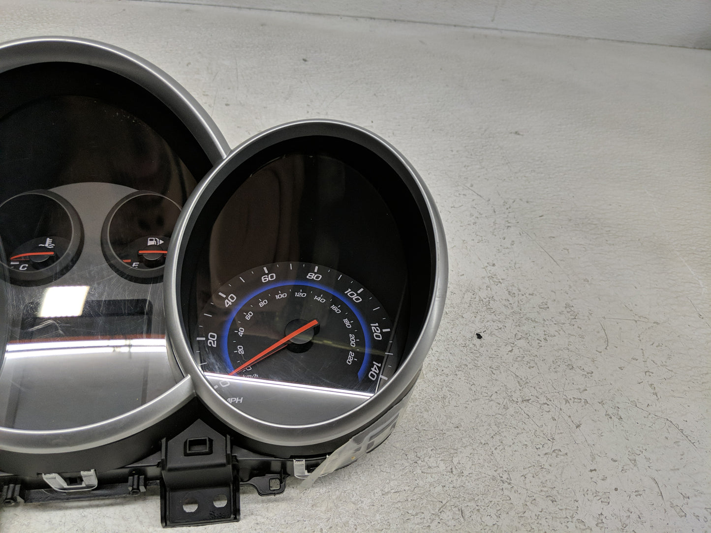 2015-2016 Chevrolet Cruze Instrument Cluster Speedometer Gauges P/N:42362675 Fits Fits 2015 2016 OEM Used Auto Parts - Oemus