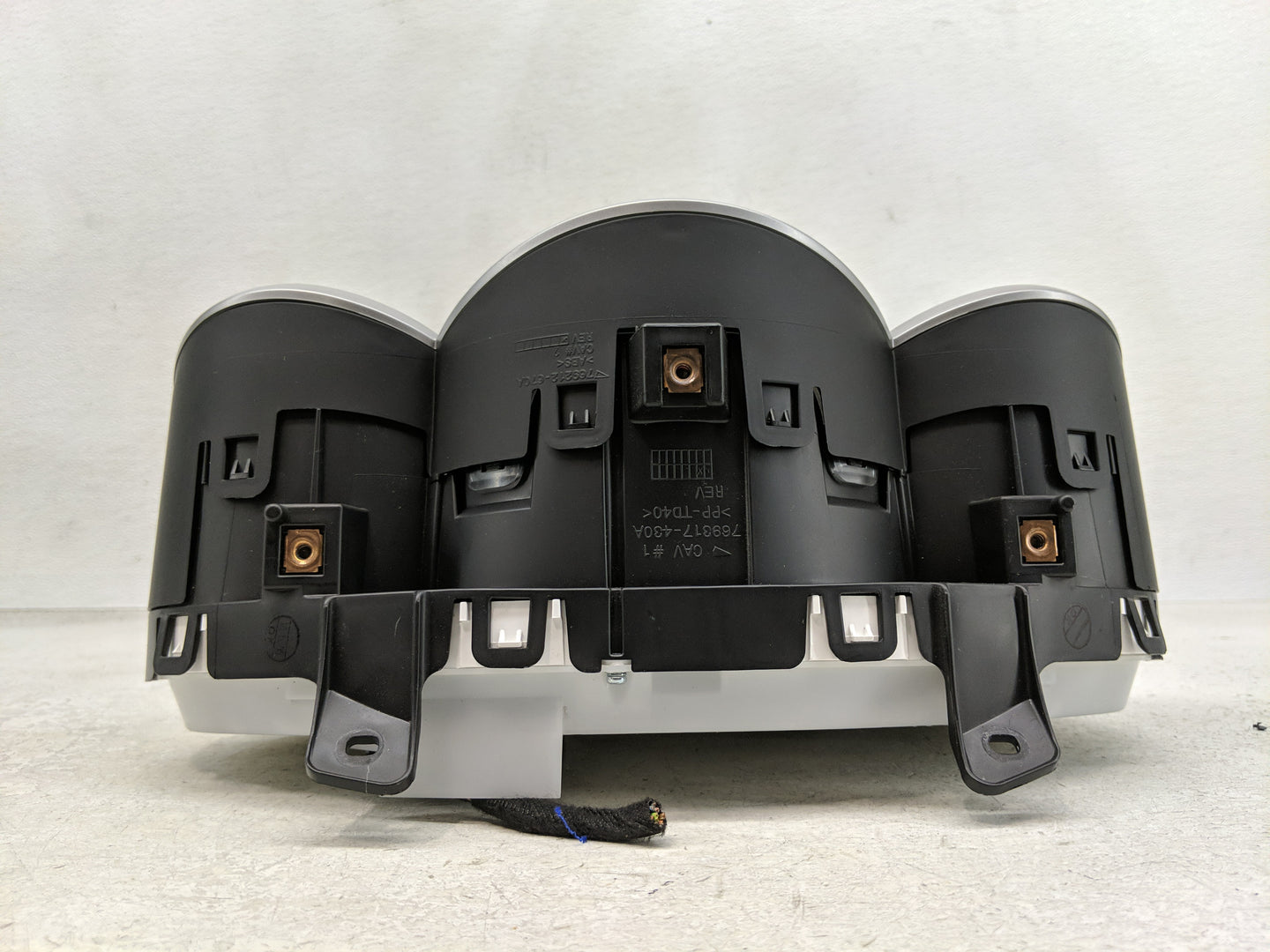 2015-2016 Chevrolet Cruze Instrument Cluster Speedometer Gauges P/N:42362675 Fits Fits 2015 2016 OEM Used Auto Parts - Oemus