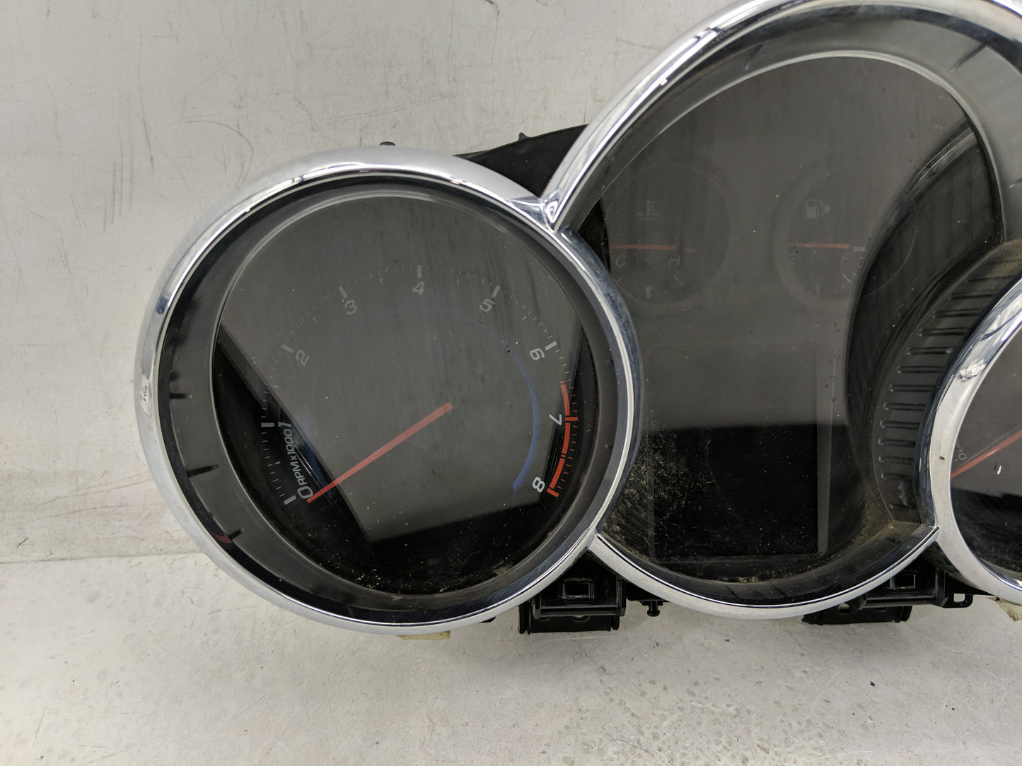 2015 Chevrolet Cruze Instrument Cluster Speedometer Gauges P/N:94560792 Fits OEM Used Auto Parts - Oemusedautoparts1.com