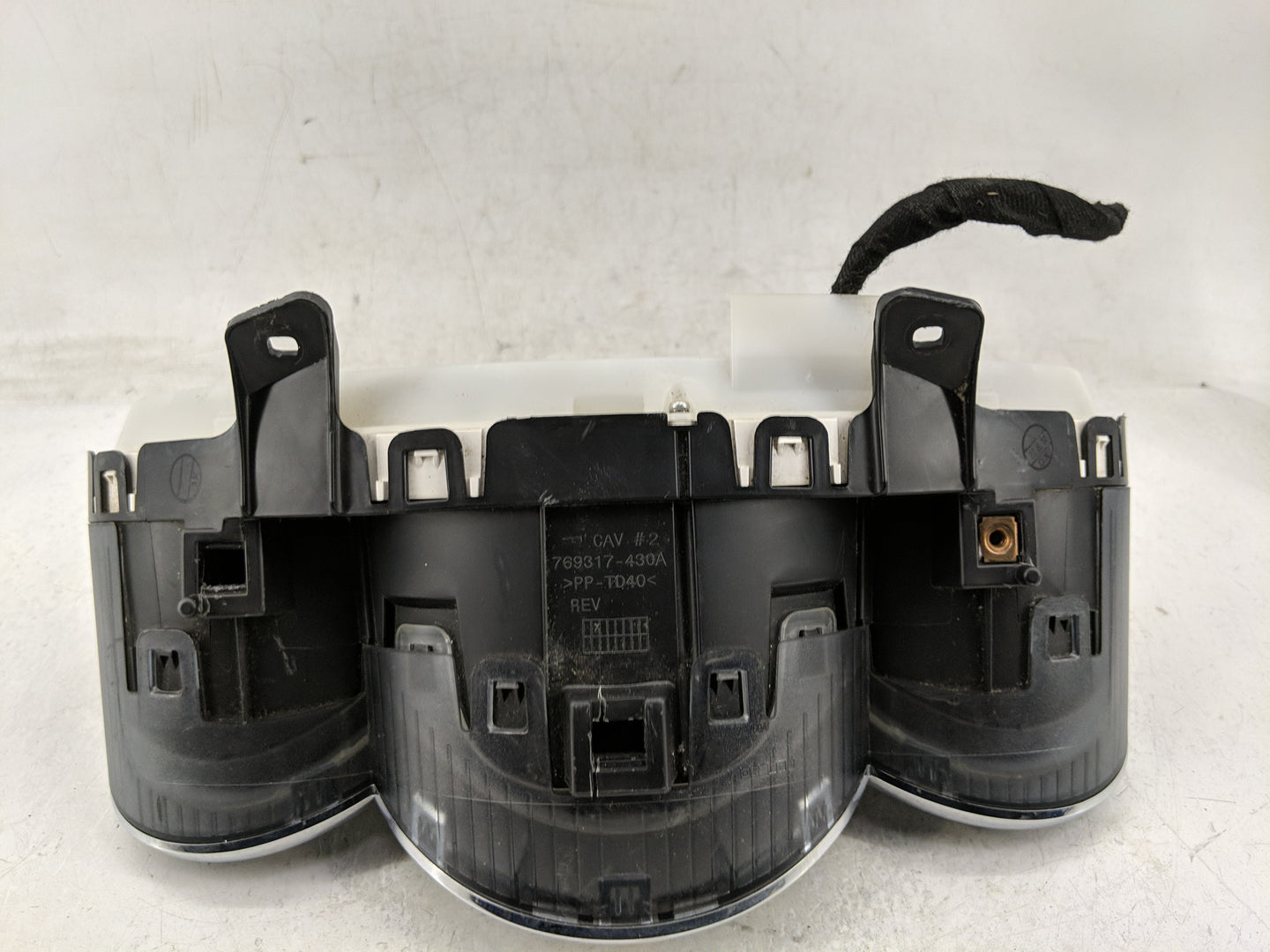 2015 Chevrolet Cruze Instrument Cluster Speedometer Gauges P/N:94560792 Fits OEM Used Auto Parts - Oemusedautoparts1.com