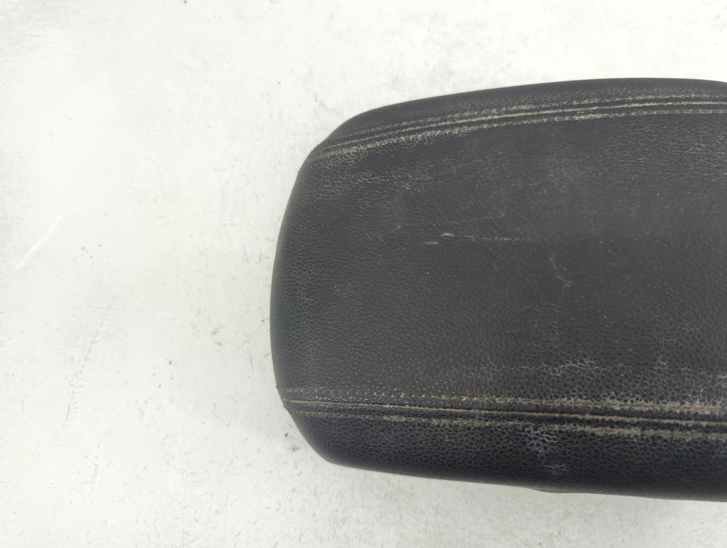 2015 Chevrolet Cruze Center Console Armrest Cover Lid Fits OEM Used Auto Parts - Oemusedautoparts1.com