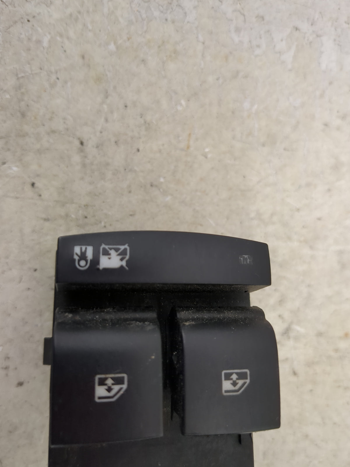 2015-2016 Chevrolet Cruze Master Power Window Switch Replacement Driver Side Left Fits Fits 2015 2016 2017 OEM Used Auto Par