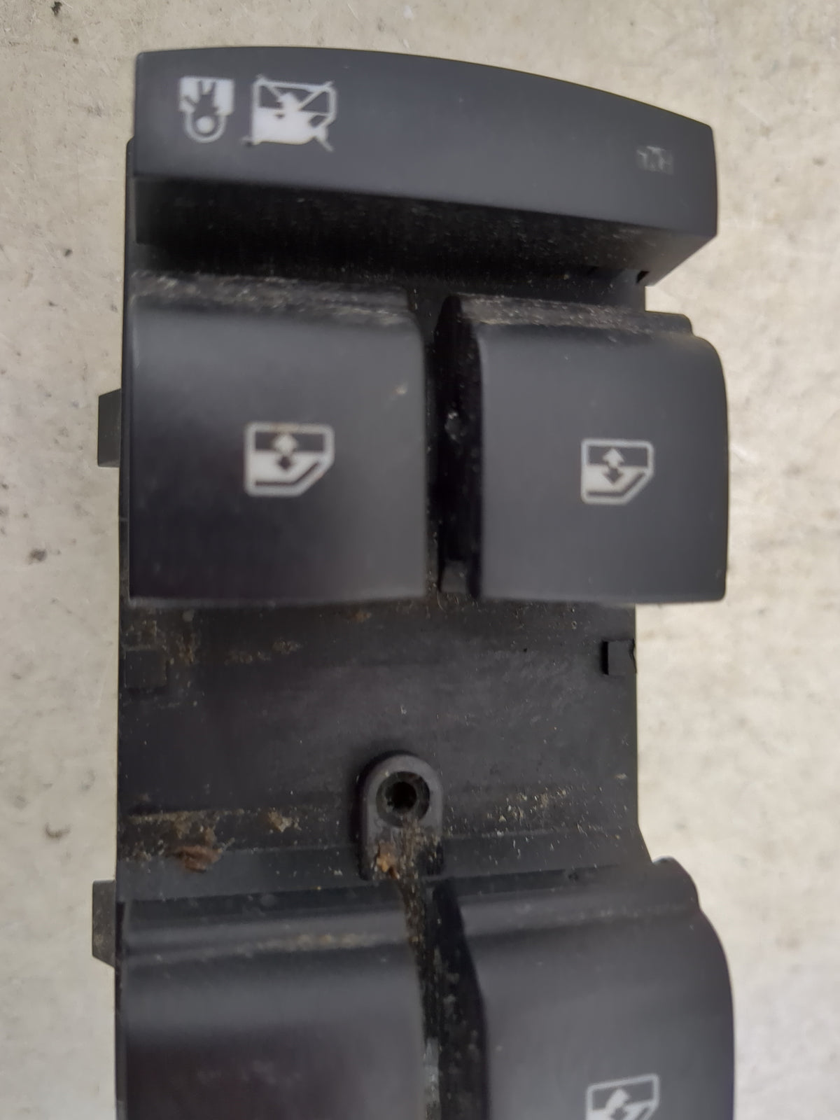 2015-2016 Chevrolet Cruze Master Power Window Switch Replacement Driver Side Left Fits Fits 2015 2016 2017 OEM Used Auto Par