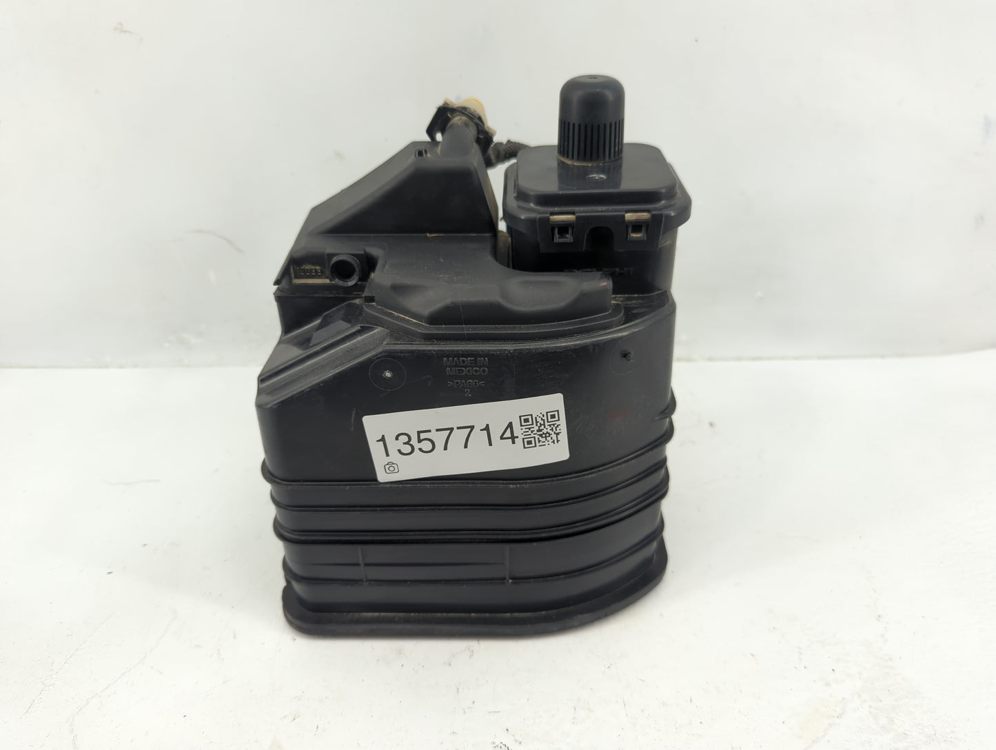 2015 Chevrolet Cruze Fuel Vapor Charcoal Canister 1357714 - Oemusedautoparts1.com