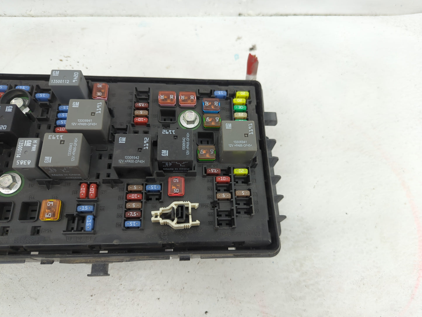 2015-2016 Chevrolet Cruze Fusebox Fuse Box Panel Relay Module P/N:812461952 Fits Fits 2015 2016 OEM Used Auto Parts - Oemuse