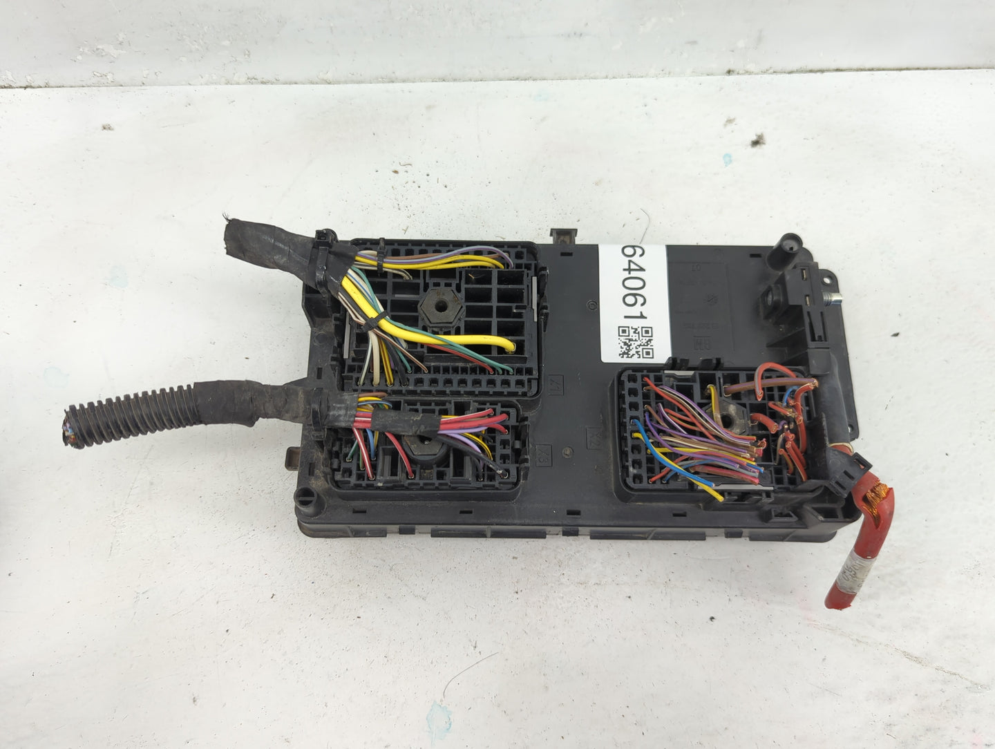 2015-2016 Chevrolet Cruze Fusebox Fuse Box Panel Relay Module P/N:812461952 Fits Fits 2015 2016 OEM Used Auto Parts - Oemuse