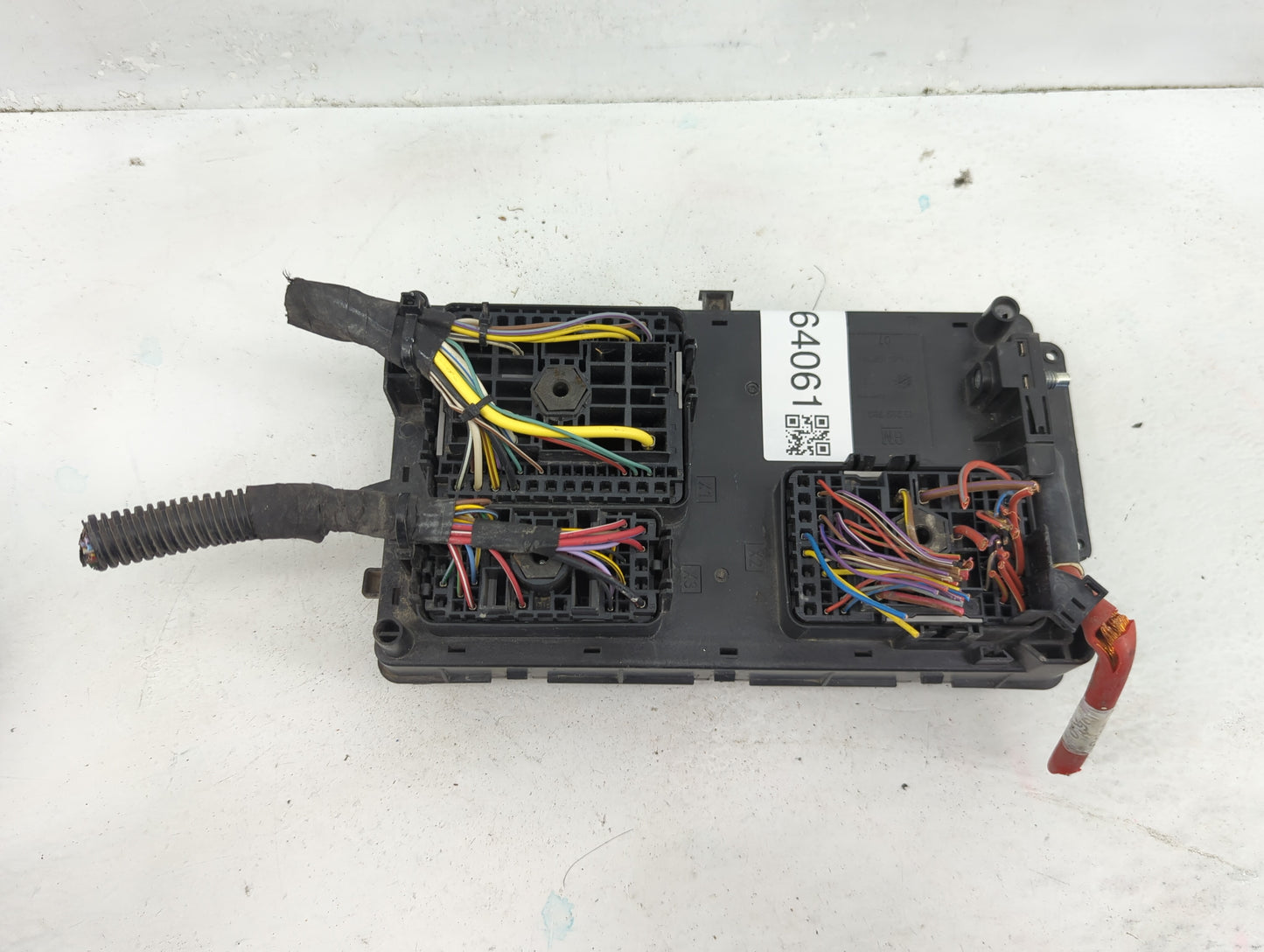2015-2016 Chevrolet Cruze Fusebox Fuse Box Panel Relay Module P/N:812461952 Fits Fits 2015 2016 OEM Used Auto Parts - Oemuse