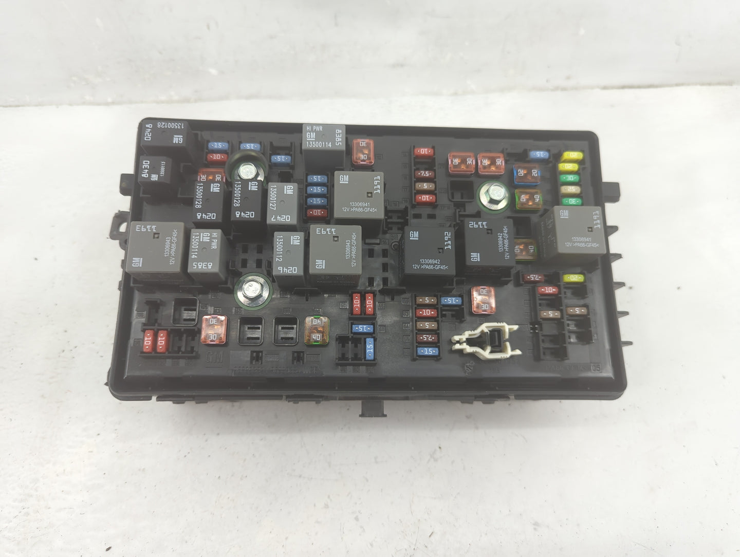 2015-2016 Chevrolet Cruze Fusebox Fuse Box Panel Relay Module P/N:812461952 Fits Fits 2015 2016 OEM Used Auto Parts - Oemuse